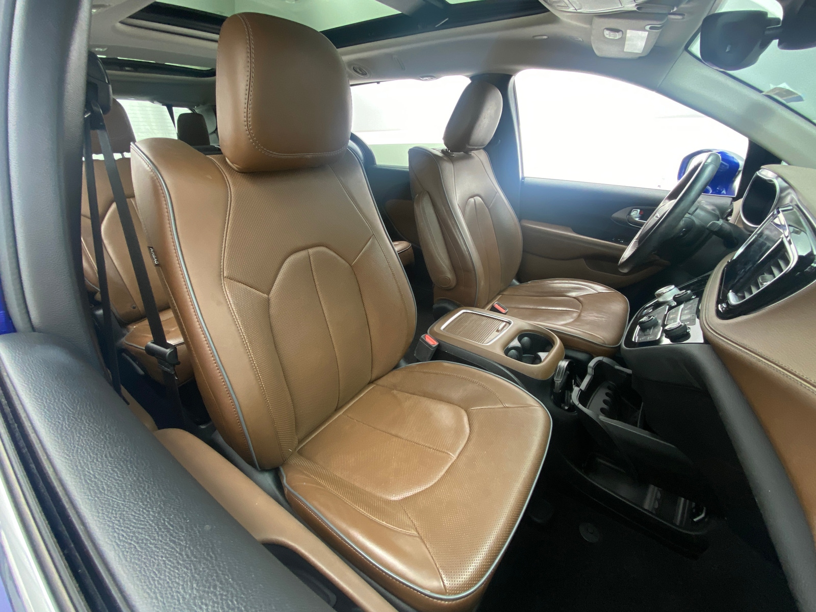 Thumbnail: 2019 Chrysler Pacifica - 2