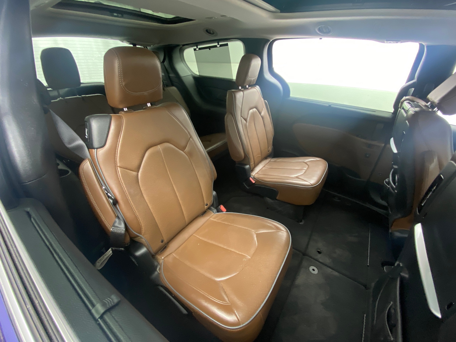 Thumbnail: 2019 Chrysler Pacifica - 6