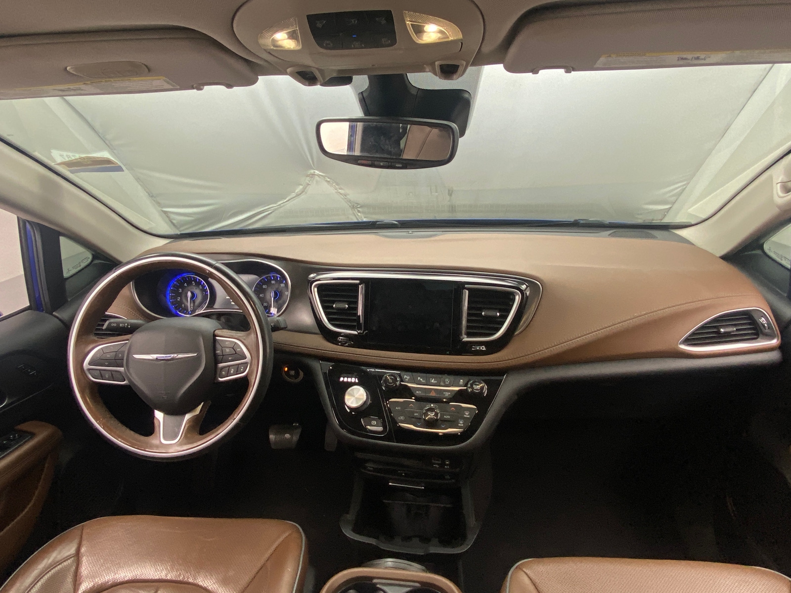 Thumbnail: 2019 Chrysler Pacifica - 3