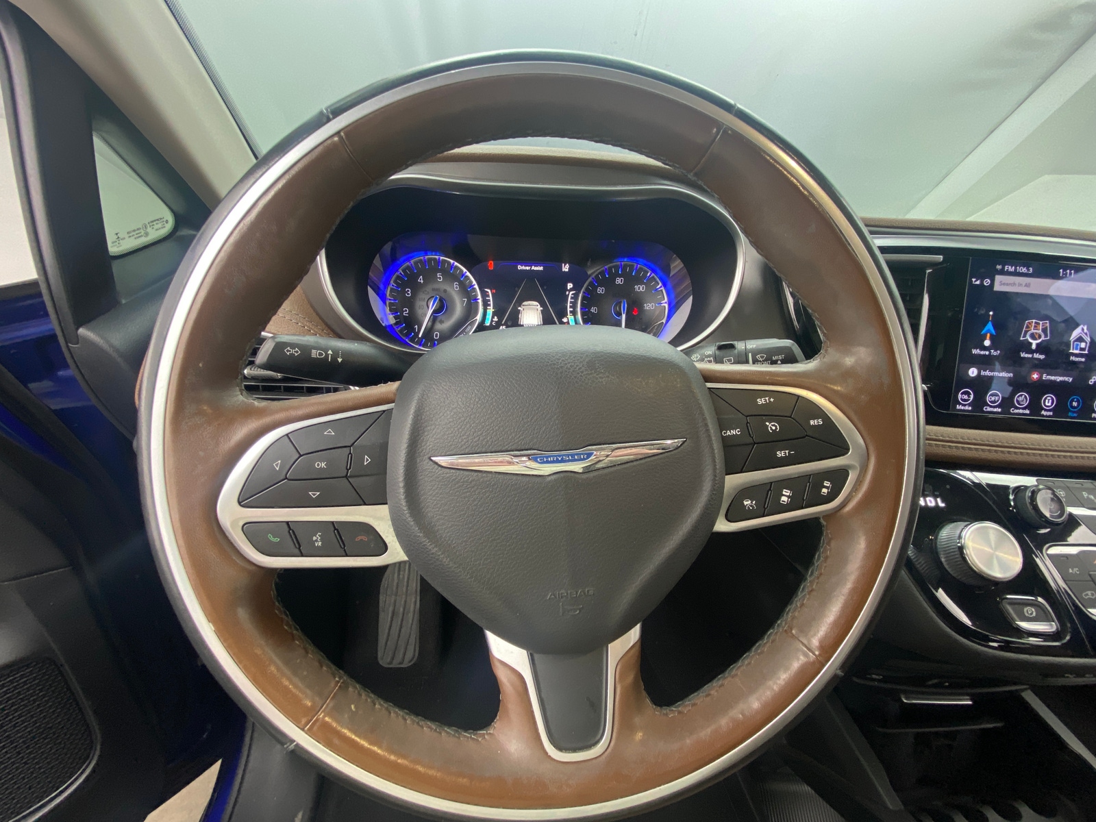 Thumbnail: 2019 Chrysler Pacifica - 5