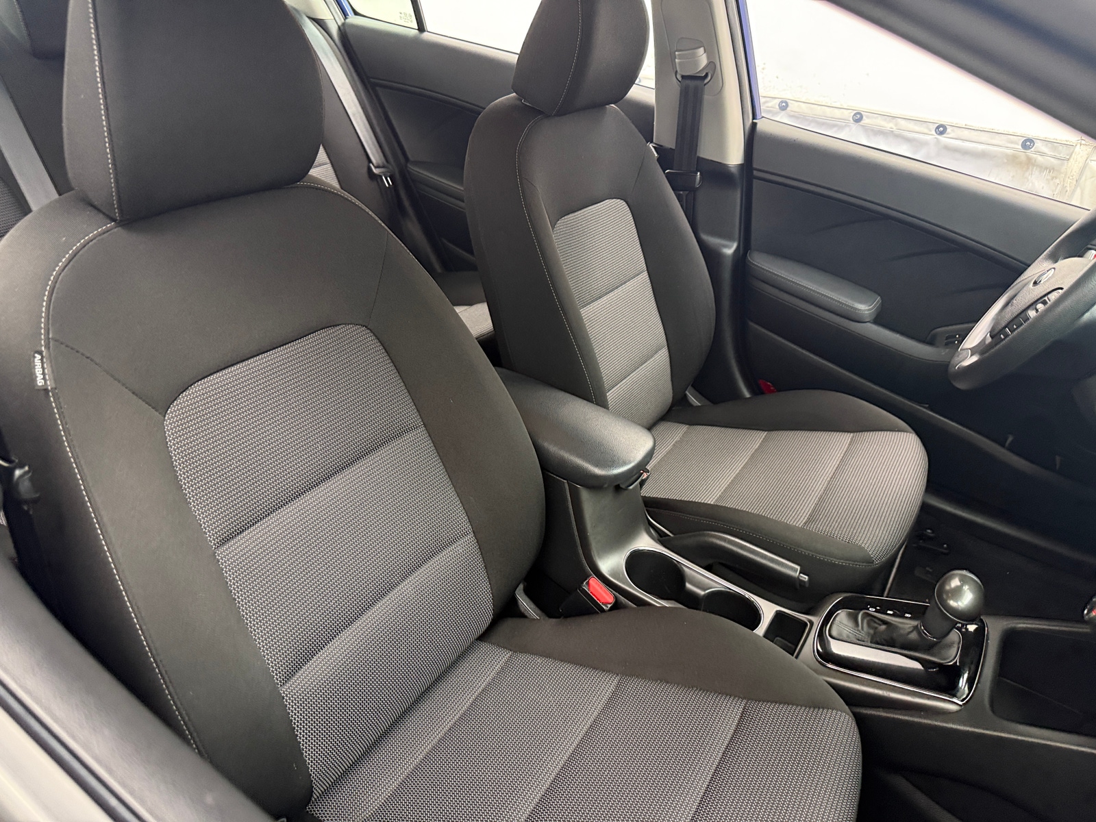 Thumbnail: 2018 Kia Forte - 2