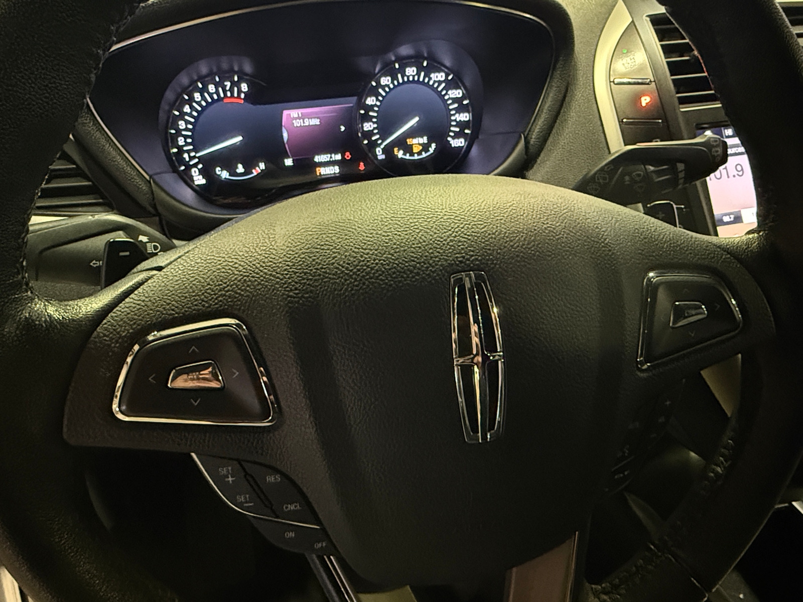 Thumbnail: 2019 Lincoln MKC - 4