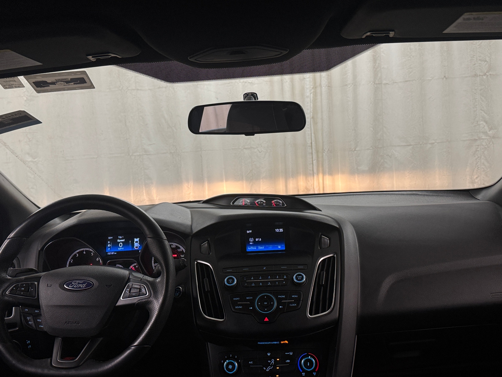 Thumbnail: 2018 Ford Focus - 3