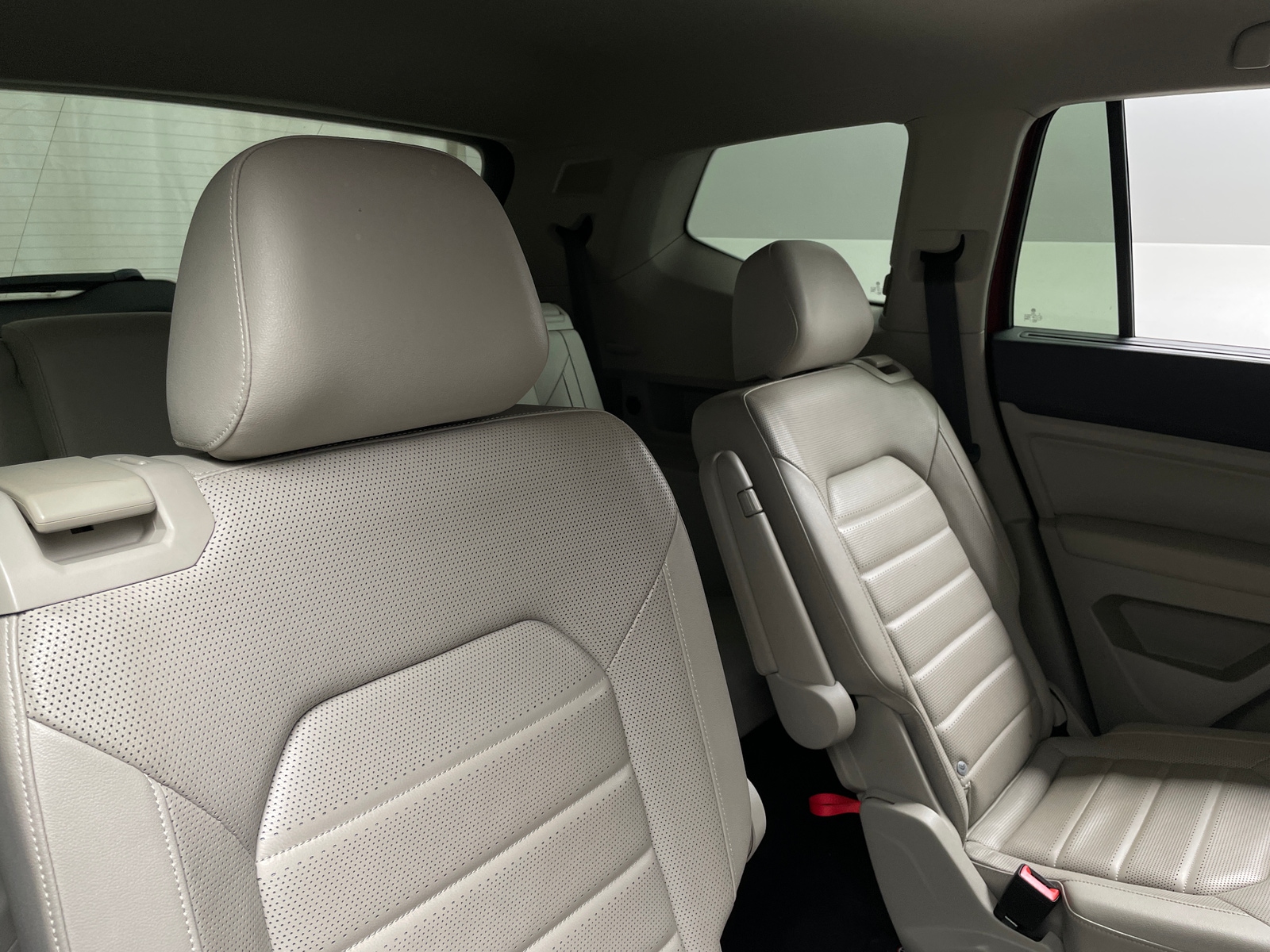 Thumbnail: 2018 Volkswagen Atlas - 5