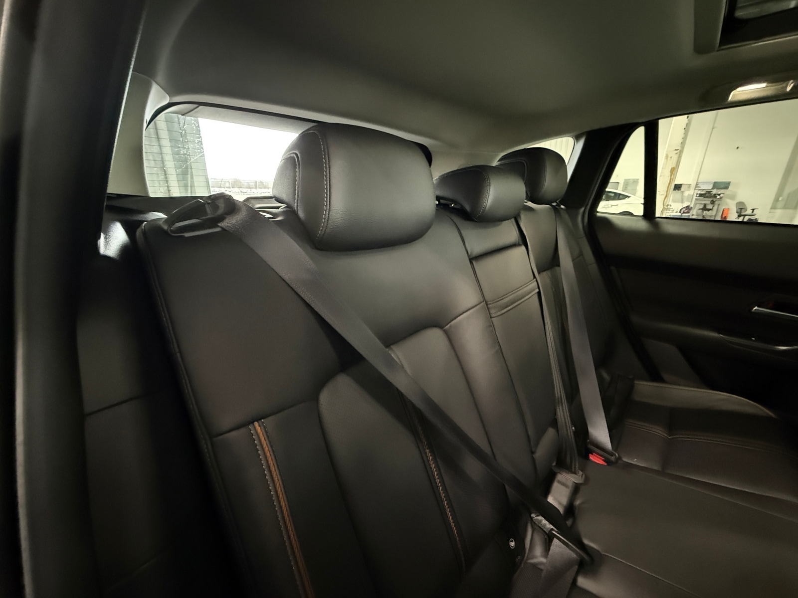 Thumbnail: 2025 Mazda CX-50 - 5