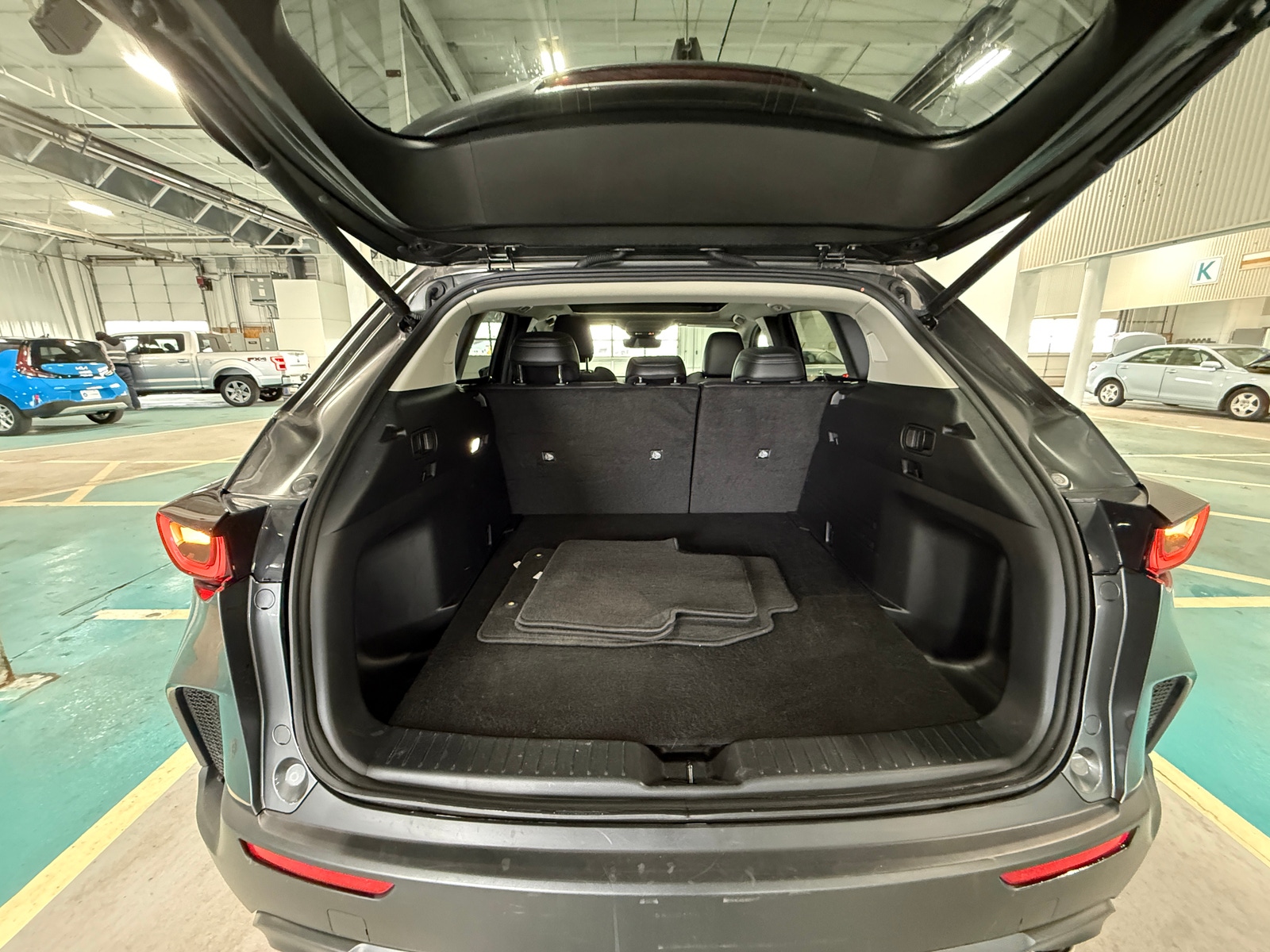 Thumbnail: 2025 Mazda CX-50 - 6