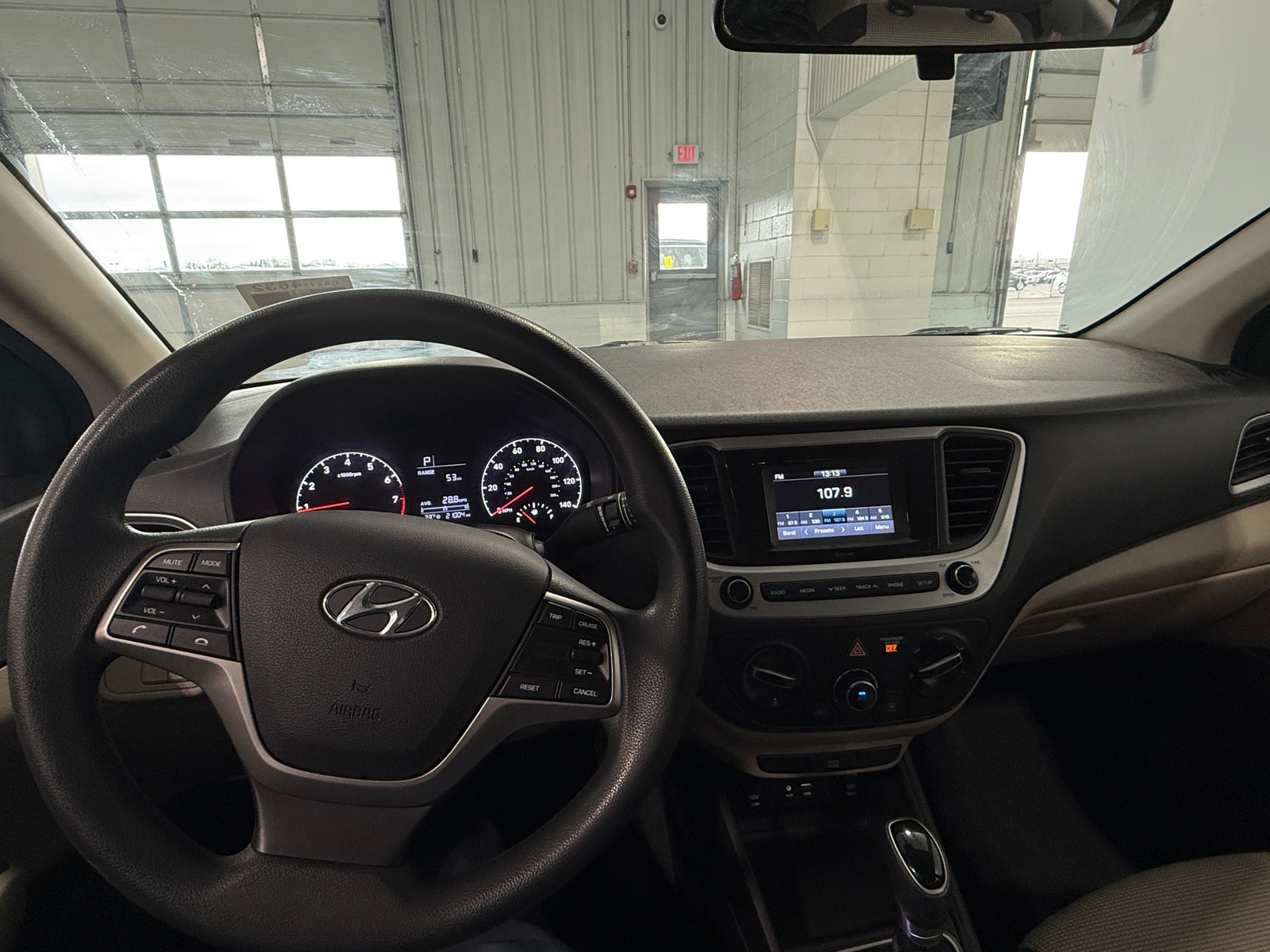 Thumbnail: 2022 Hyundai Accent - 3