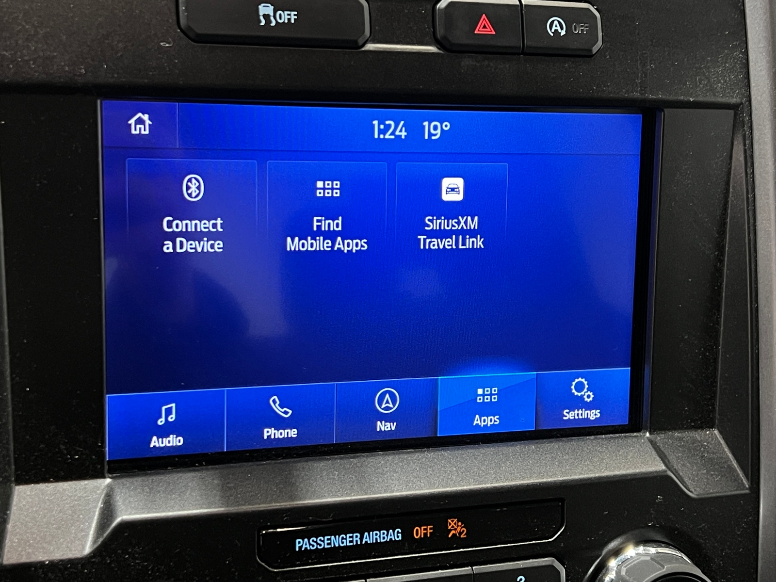 Thumbnail: 2020 Ford Econoline - 4