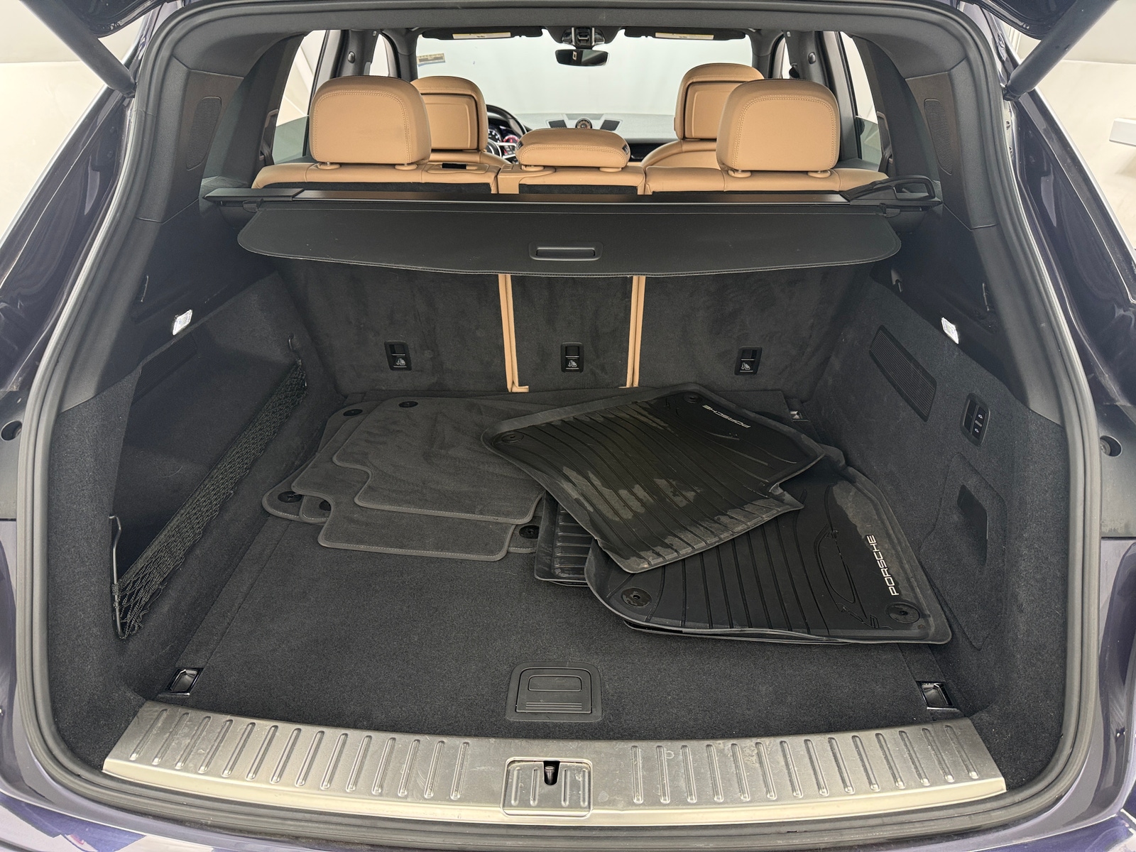 Thumbnail: 2019 Porsche Cayenne - 6