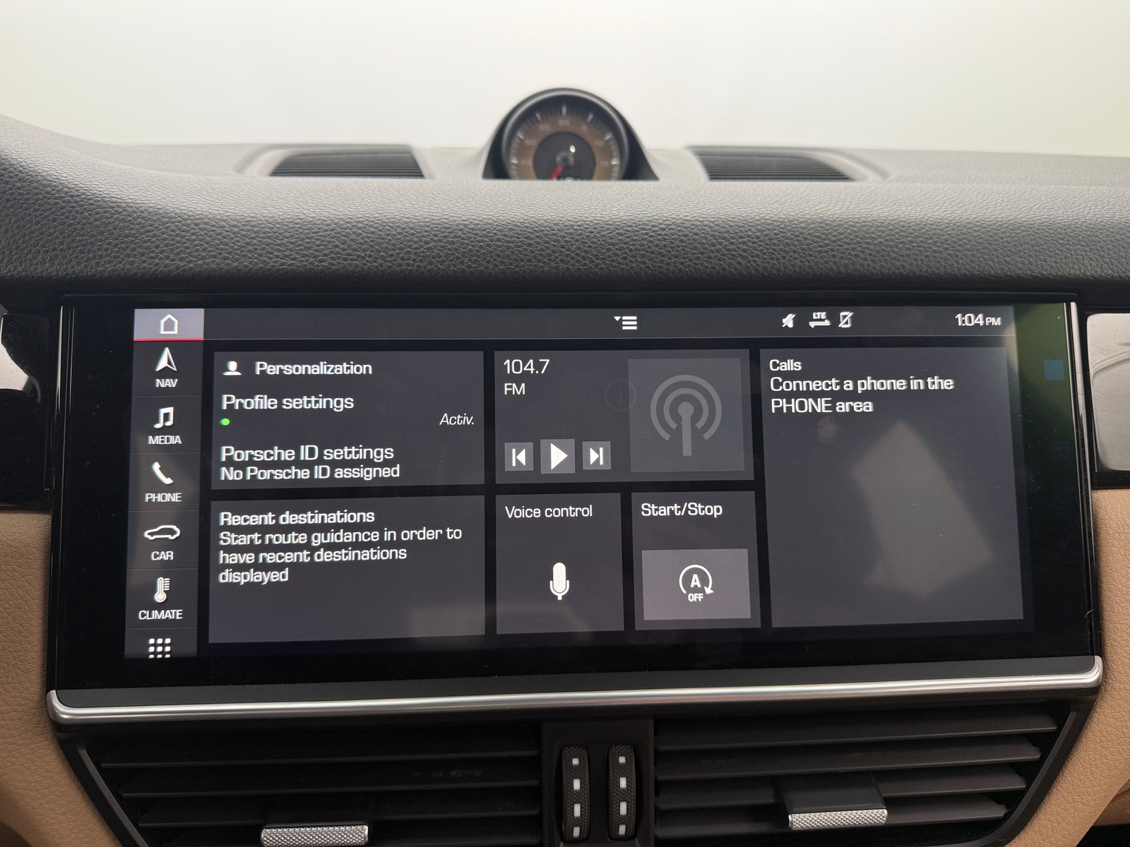 Thumbnail: 2019 Porsche Cayenne - 3