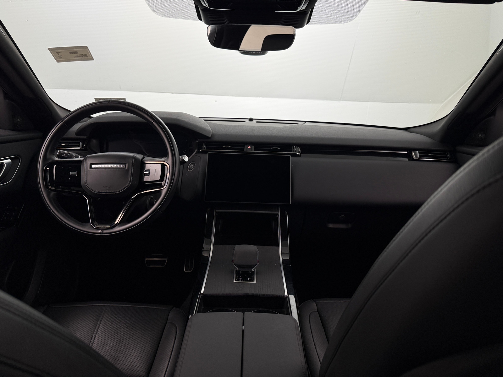 Thumbnail: 2025 Land Rover Range Rover Velar - 2