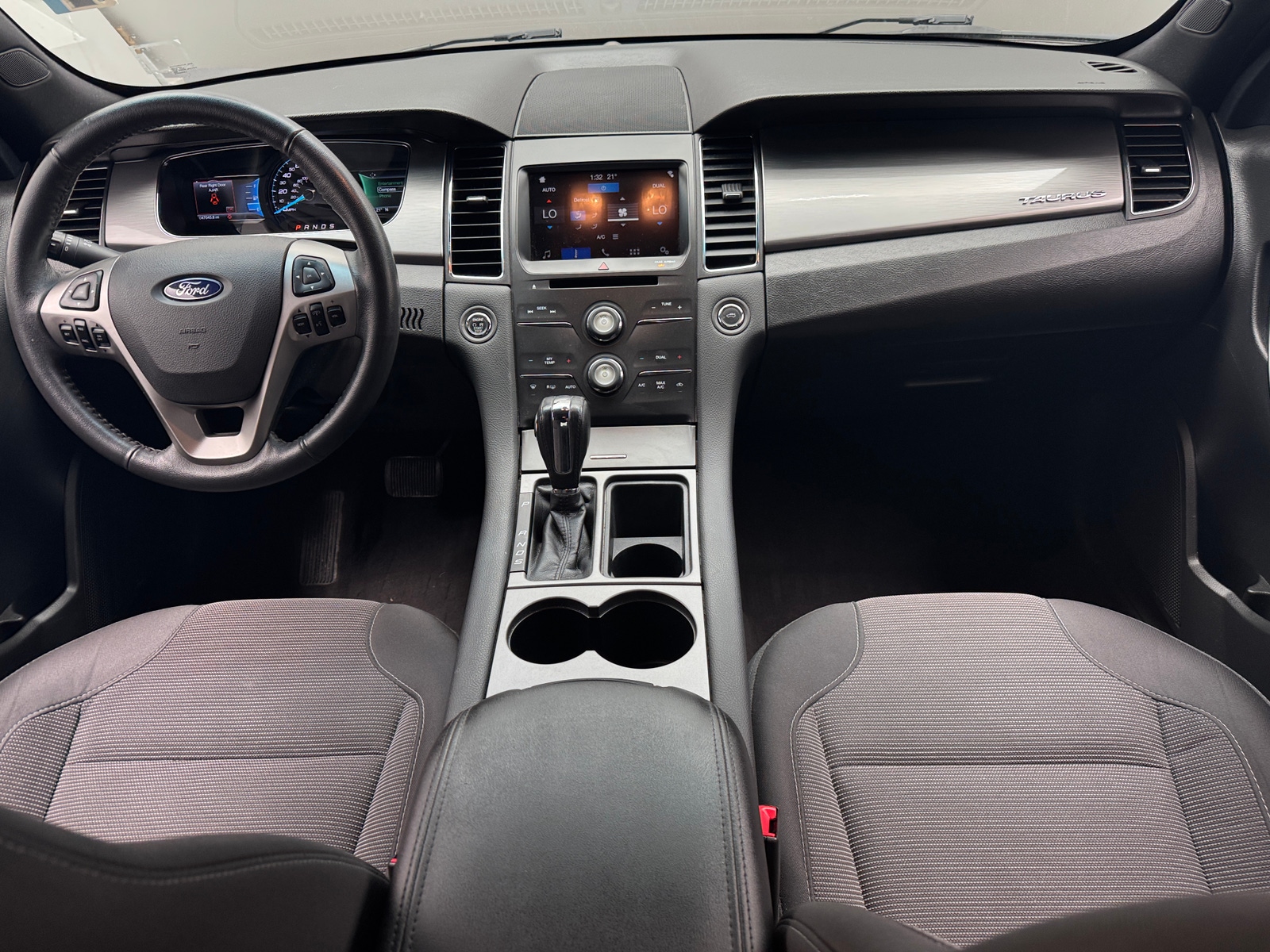 Thumbnail: 2018 Ford Taurus - 3