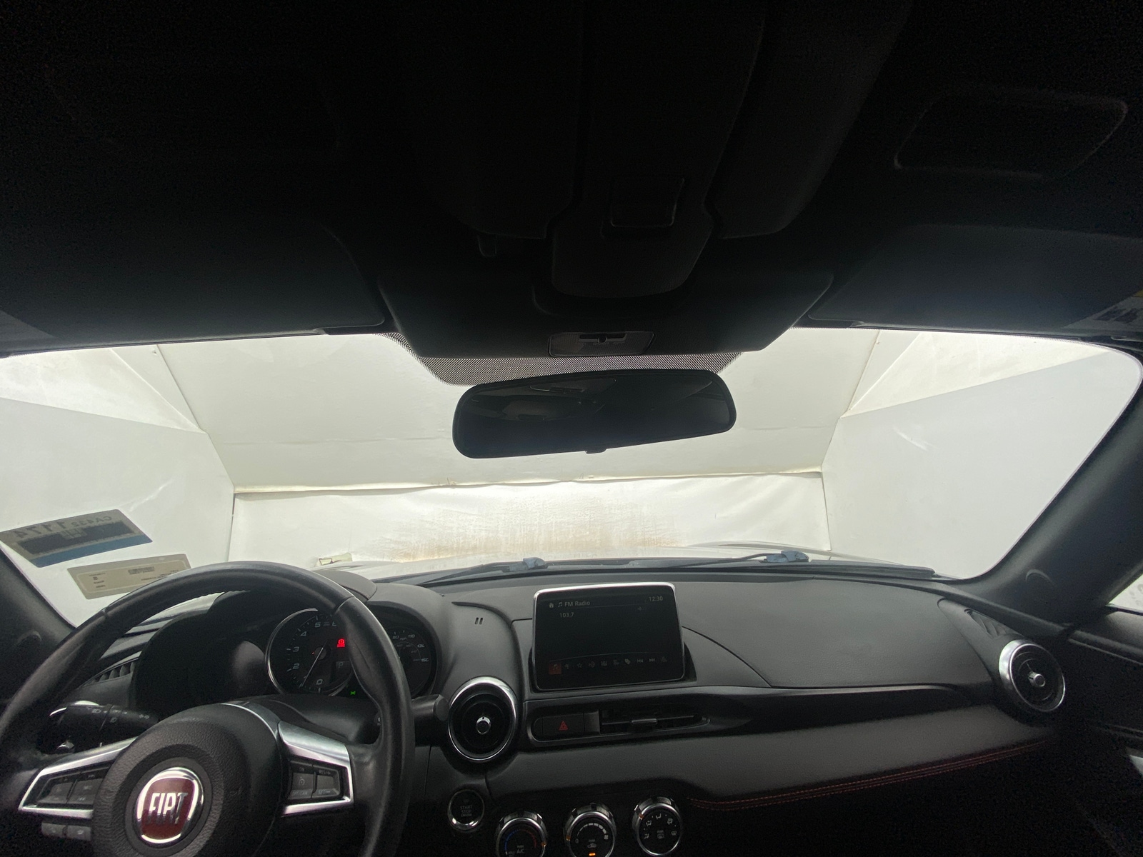 Thumbnail: 2020 Fiat 124 Spider - 2