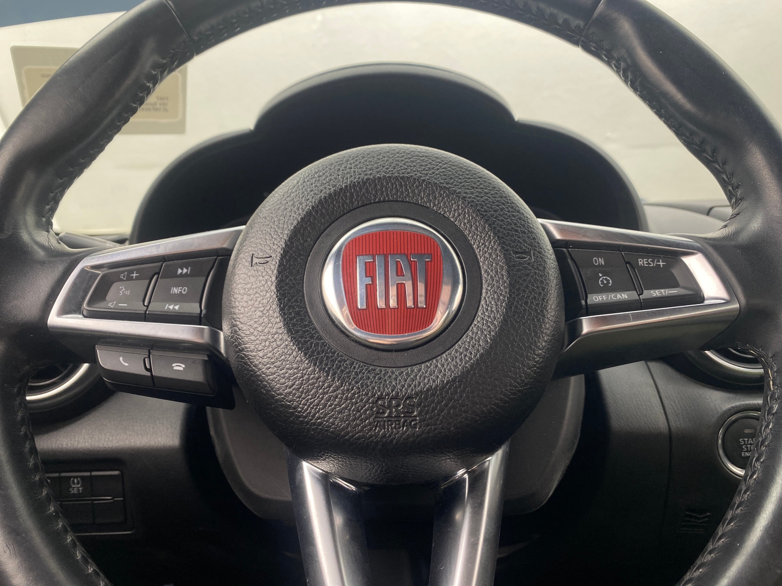 Thumbnail: 2020 Fiat 124 Spider - 4