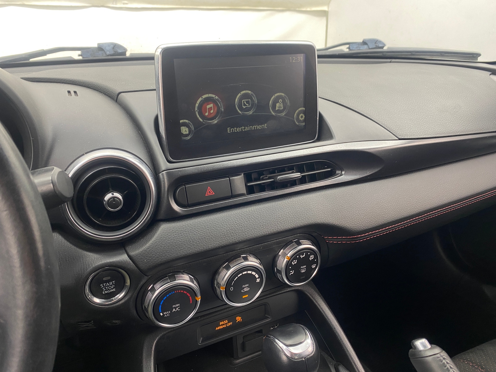 Thumbnail: 2020 Fiat 124 Spider - 3