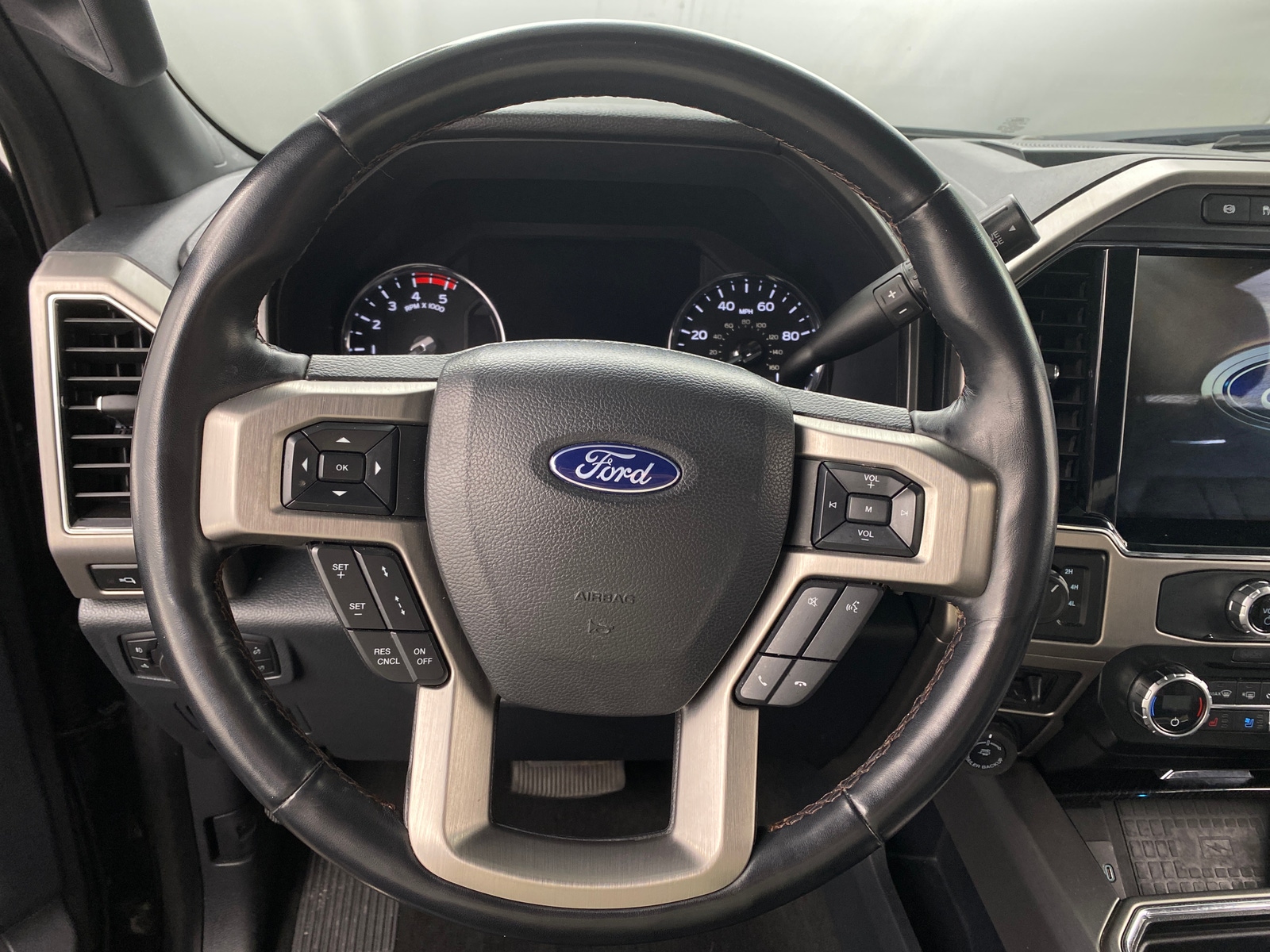 Thumbnail: 2022 Ford Econoline - 4