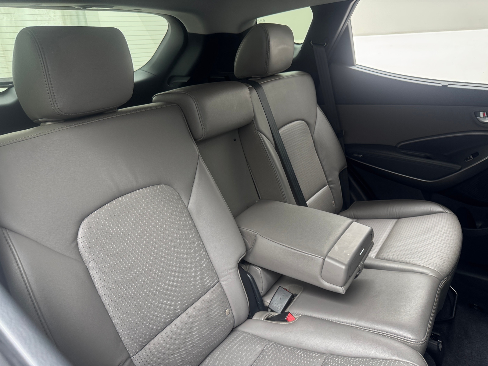 Thumbnail: 2014 Hyundai Santa Fe - 5