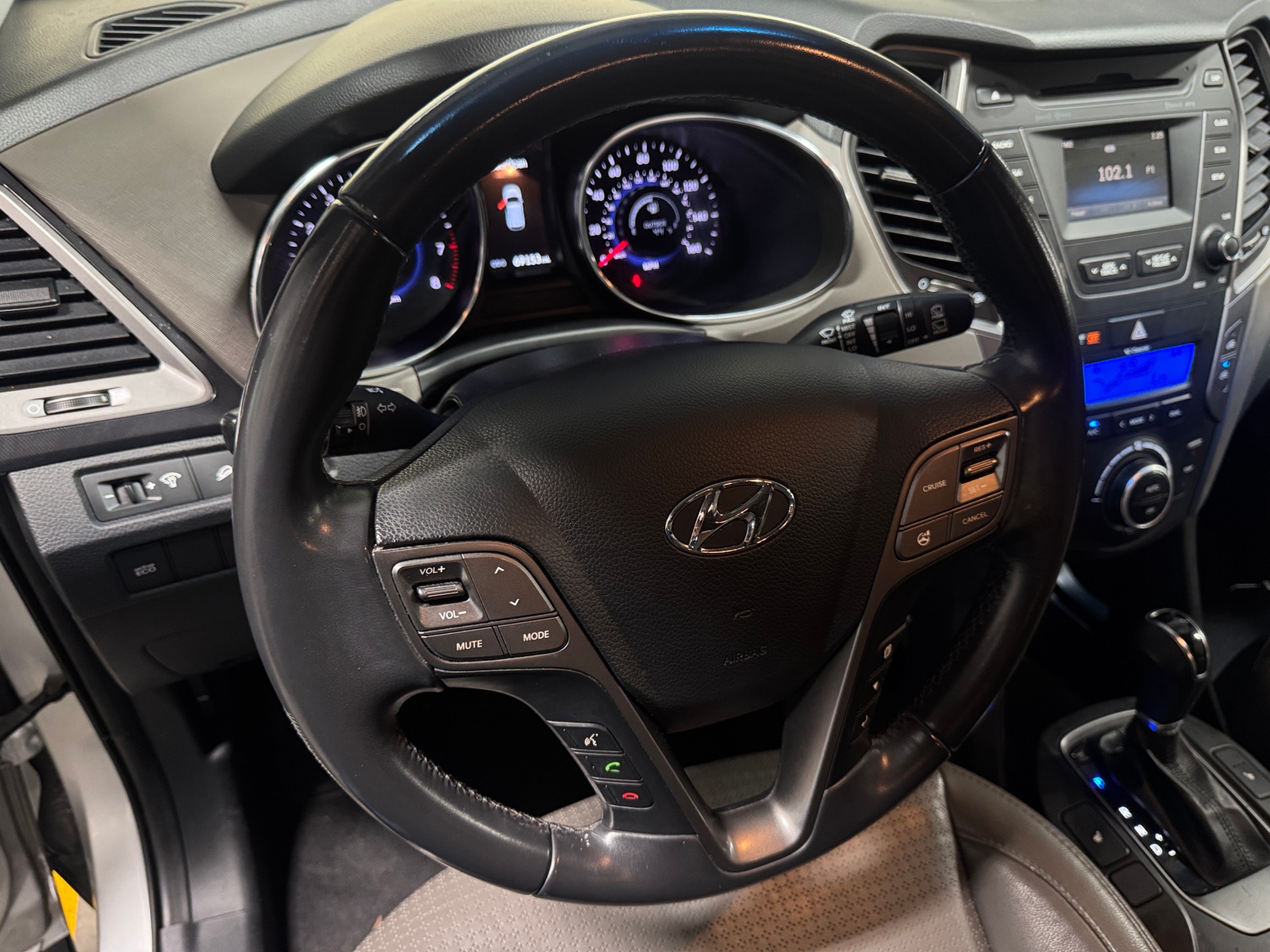 Thumbnail: 2014 Hyundai Santa Fe - 4