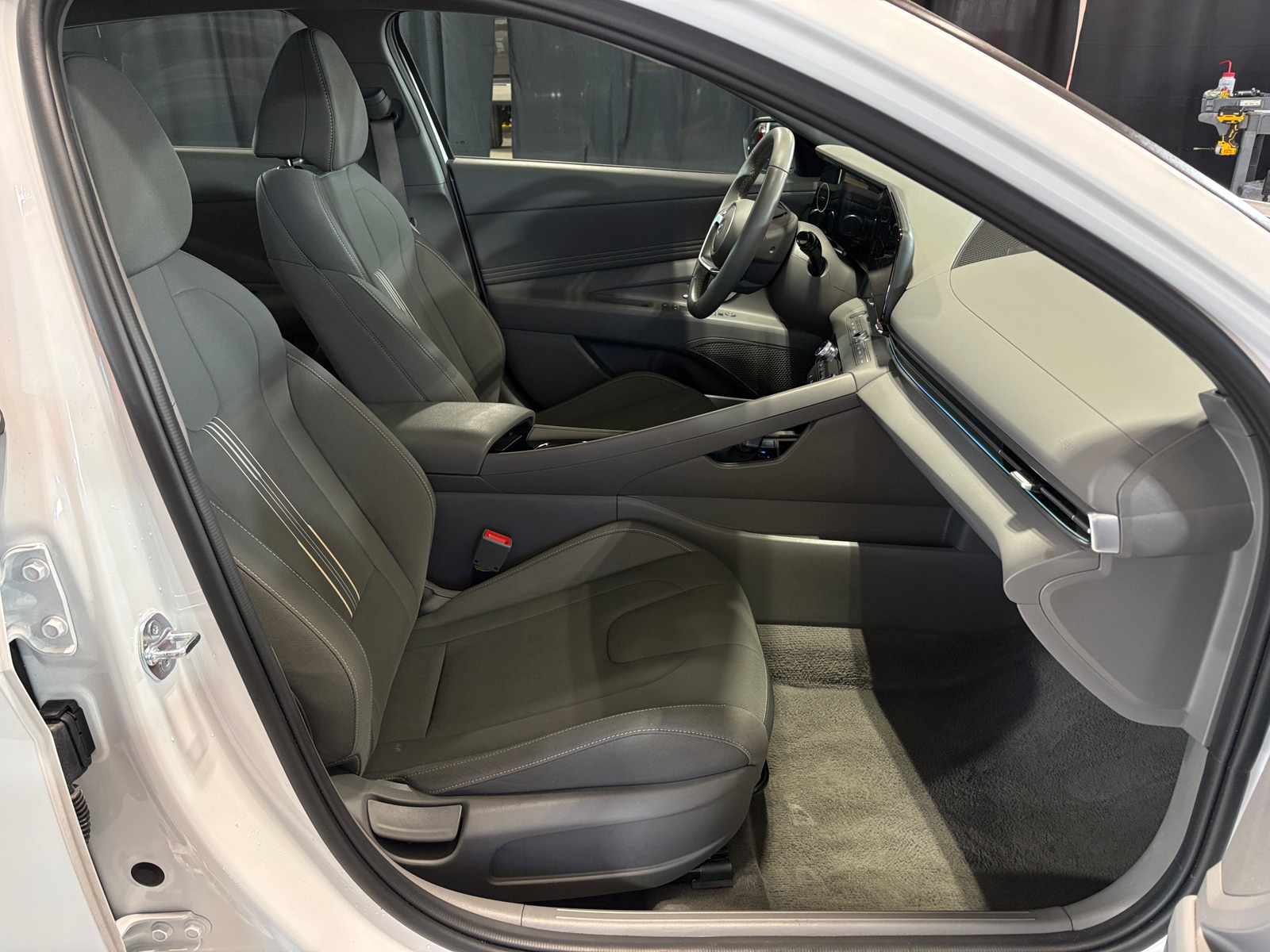 Thumbnail: 2025 Hyundai Elantra - 2