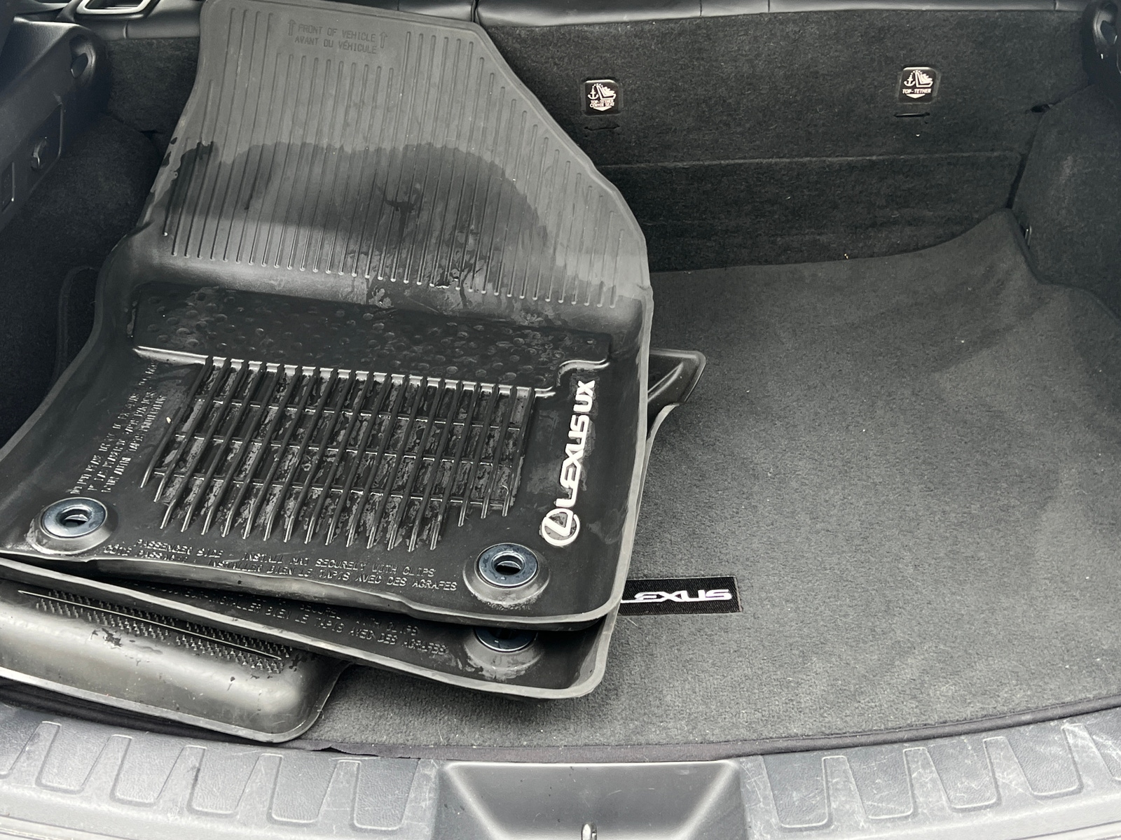 Thumbnail: 2020 Lexus UX - 6