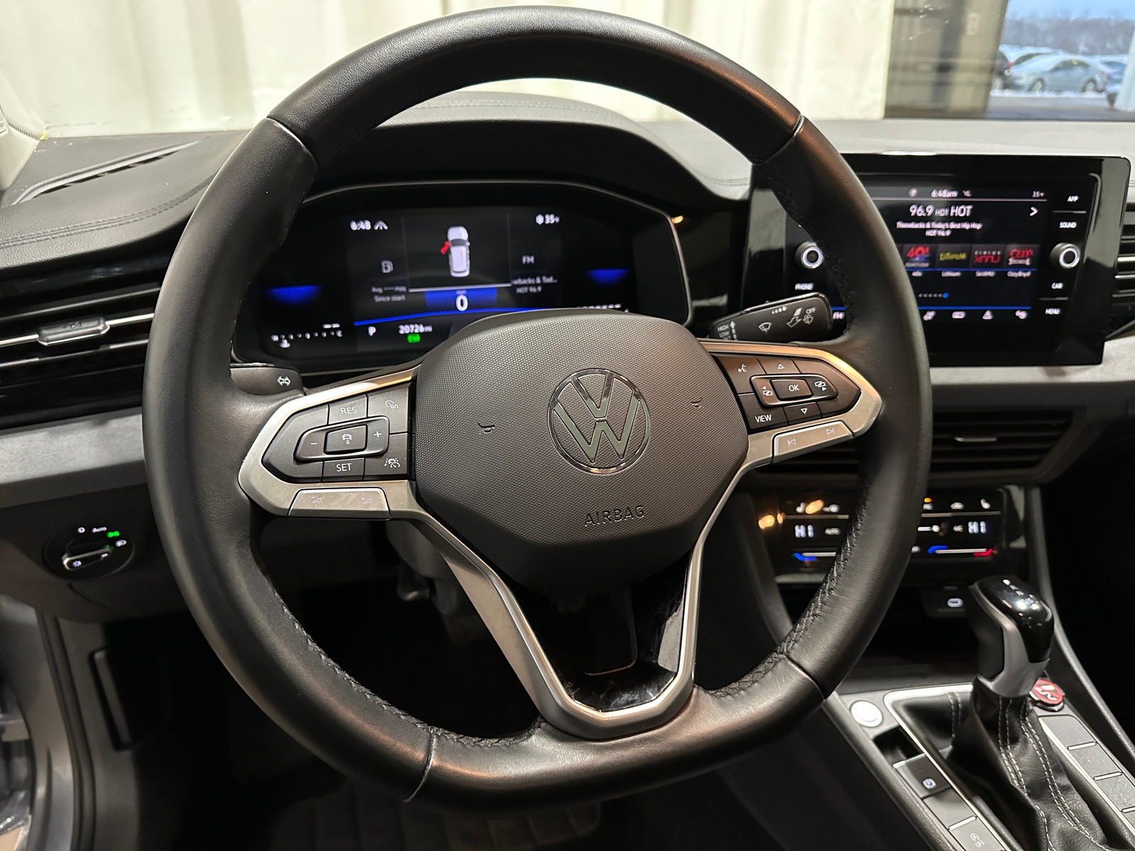 Thumbnail: 2025 Volkswagen Jetta - 4