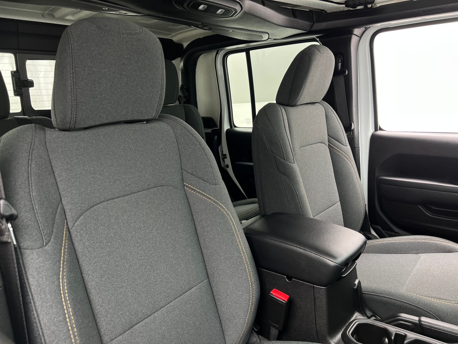 Thumbnail: 2025 Jeep Gladiator - 2