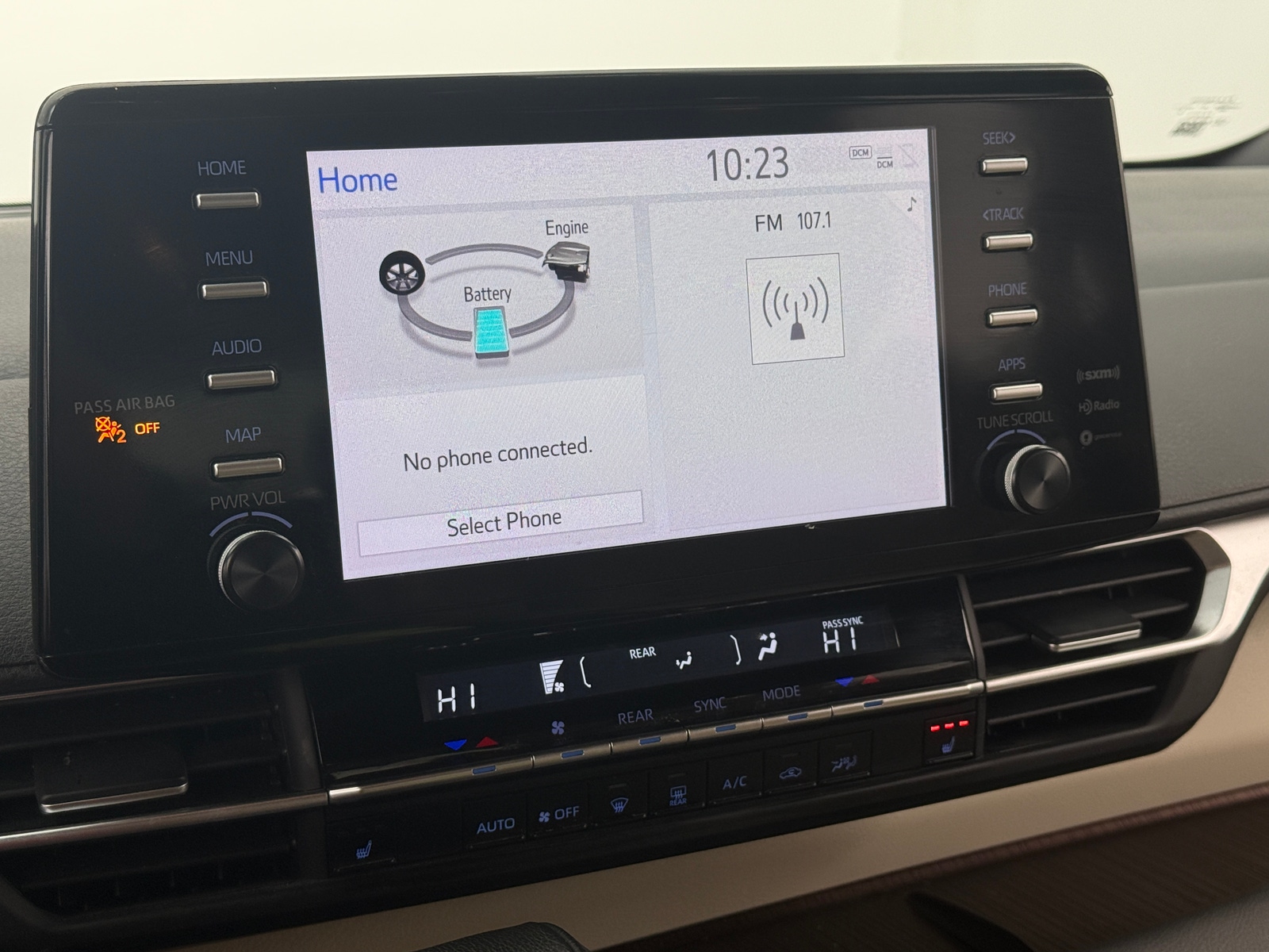 Thumbnail: 2023 Toyota Sienna - 3