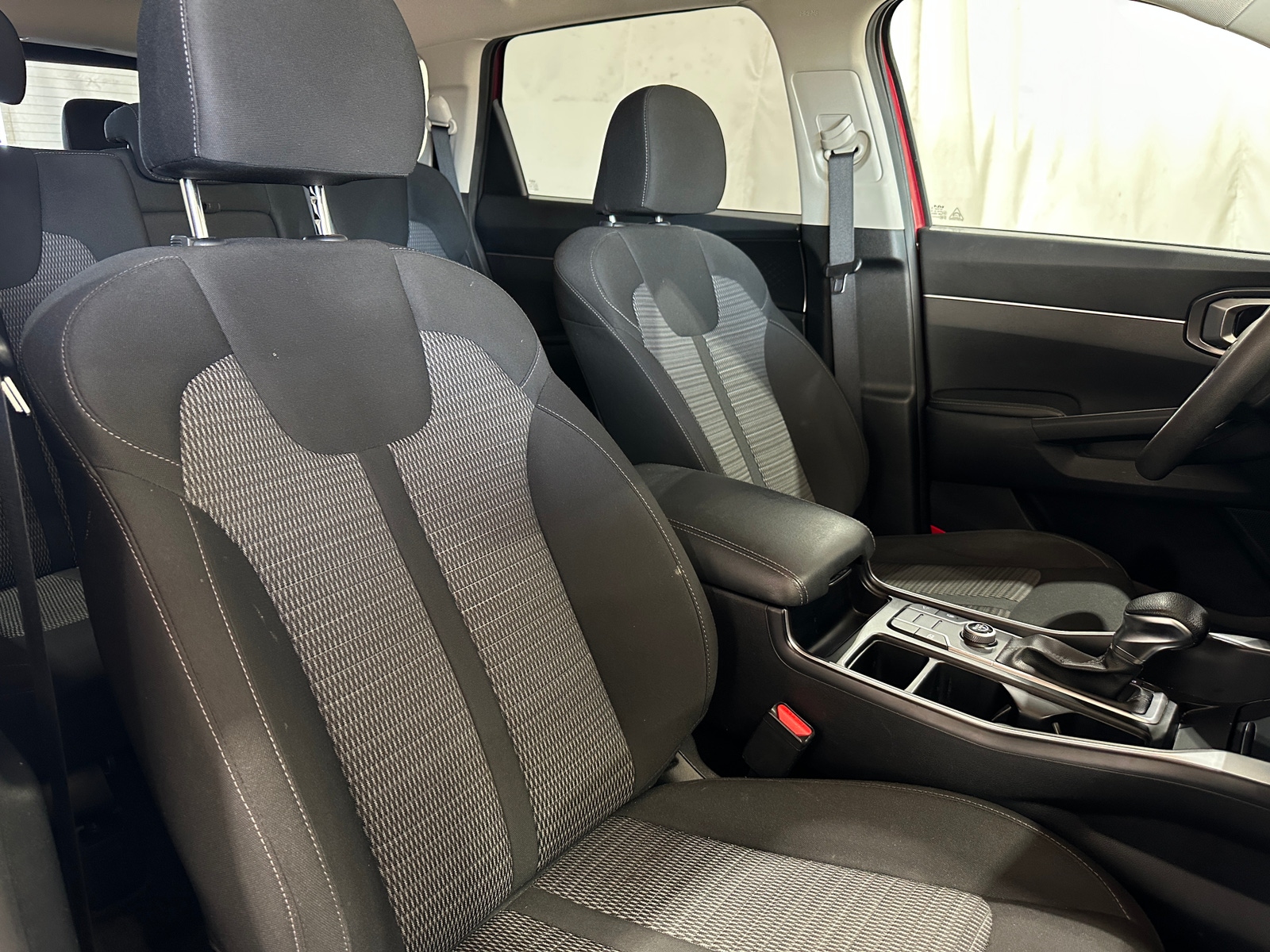 Thumbnail: 2023 Kia Sorento - 2