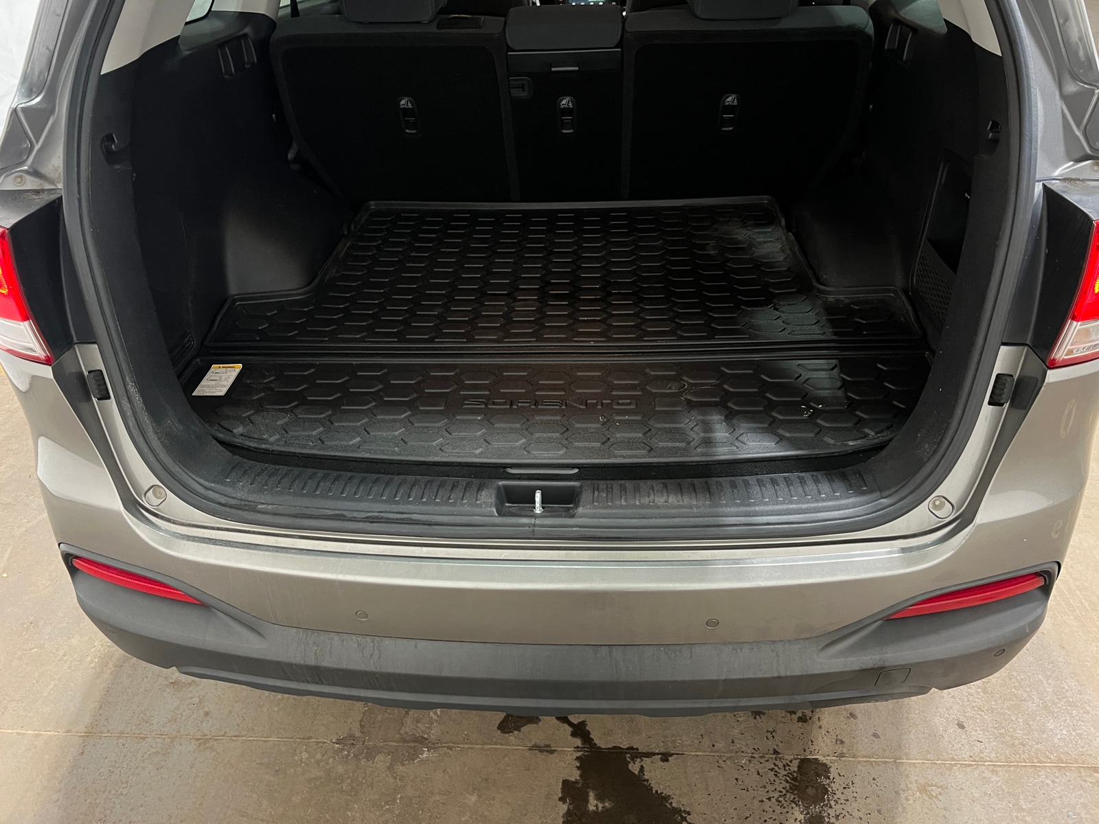 Thumbnail: 2017 Kia Sorento - 7