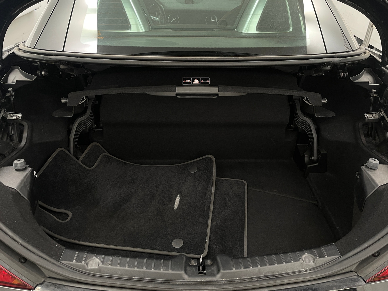 Thumbnail: 2016 Mercedes-Benz SLK - 5