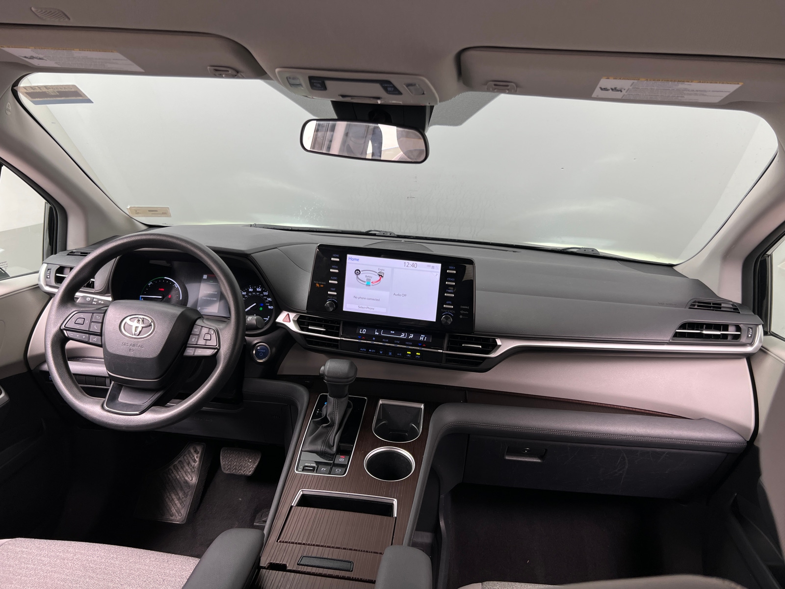 Thumbnail: 2023 Toyota Sienna - 3