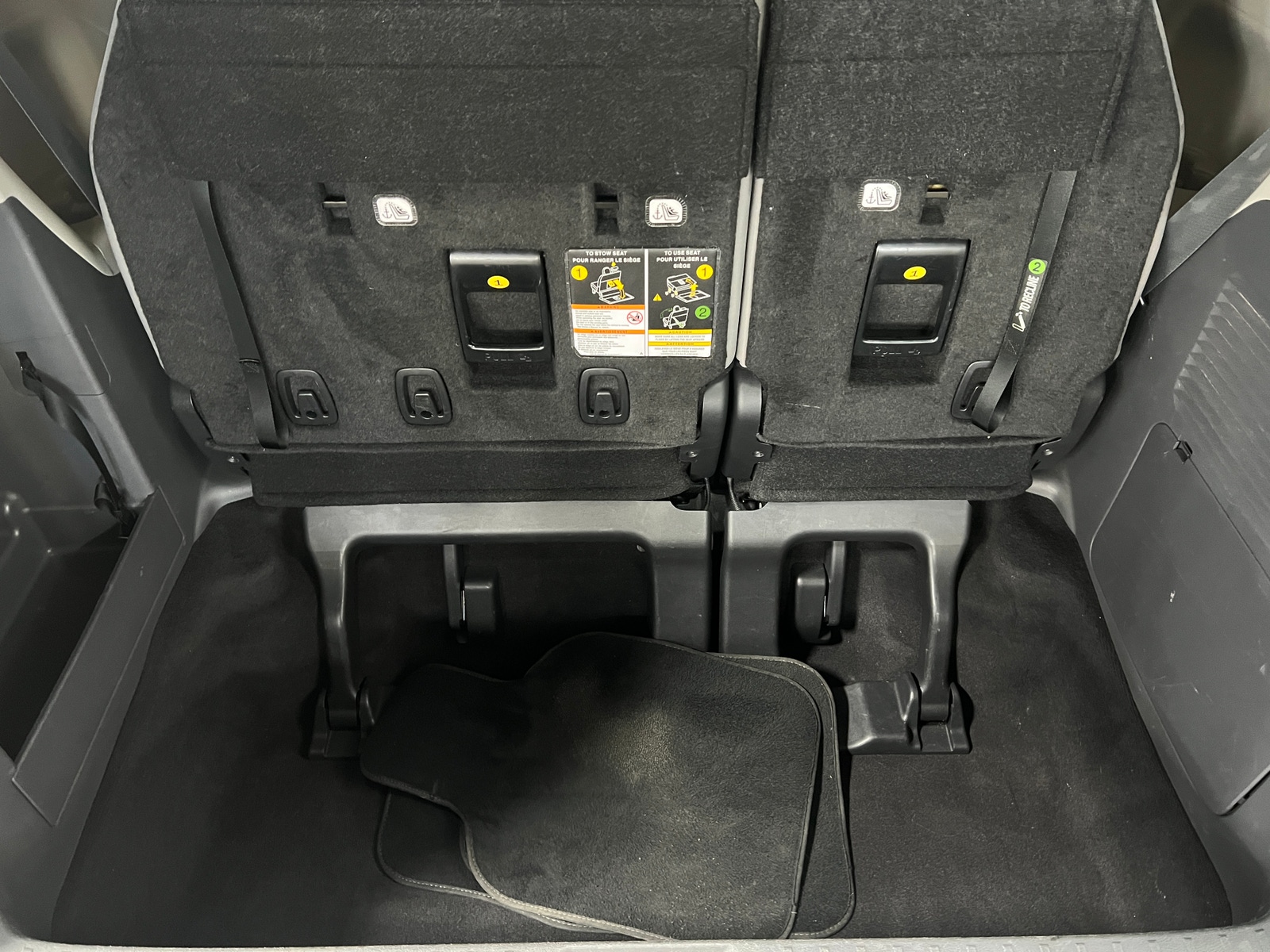 Thumbnail: 2023 Toyota Sienna - 7