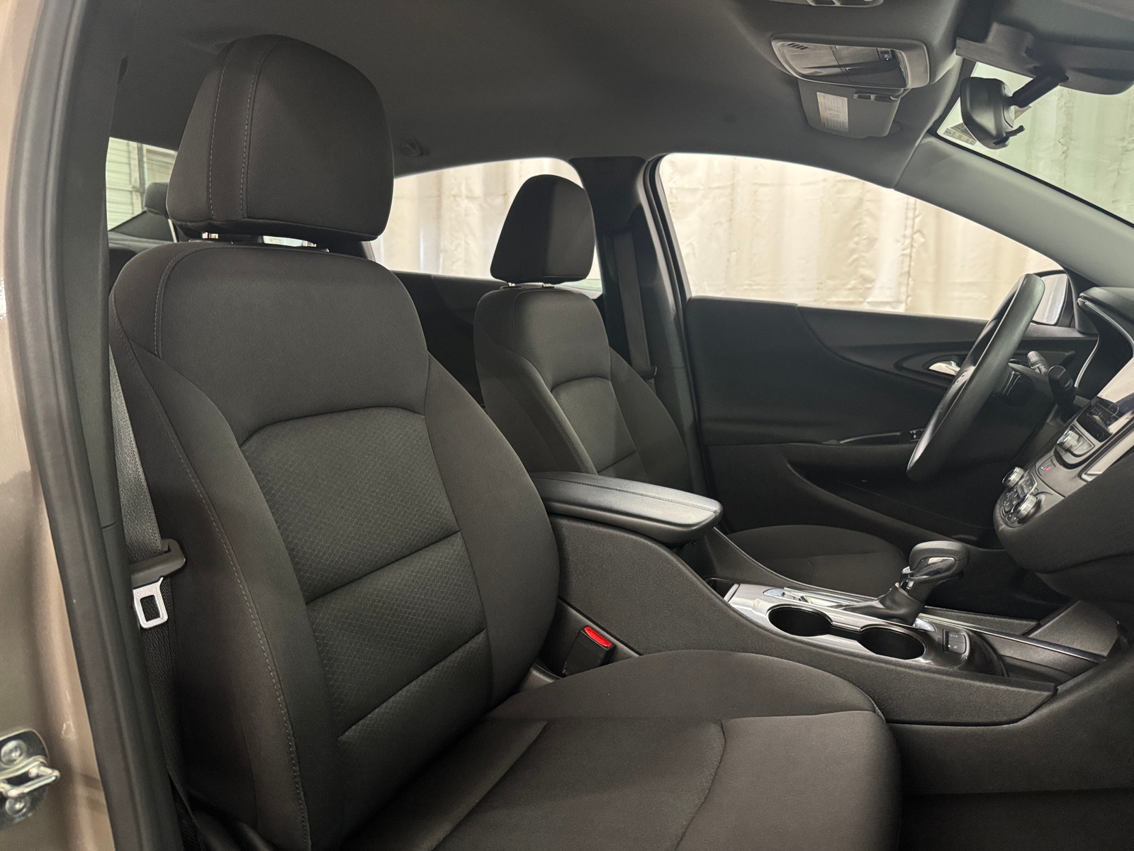 Thumbnail: 2024 Chevrolet Malibu - 2