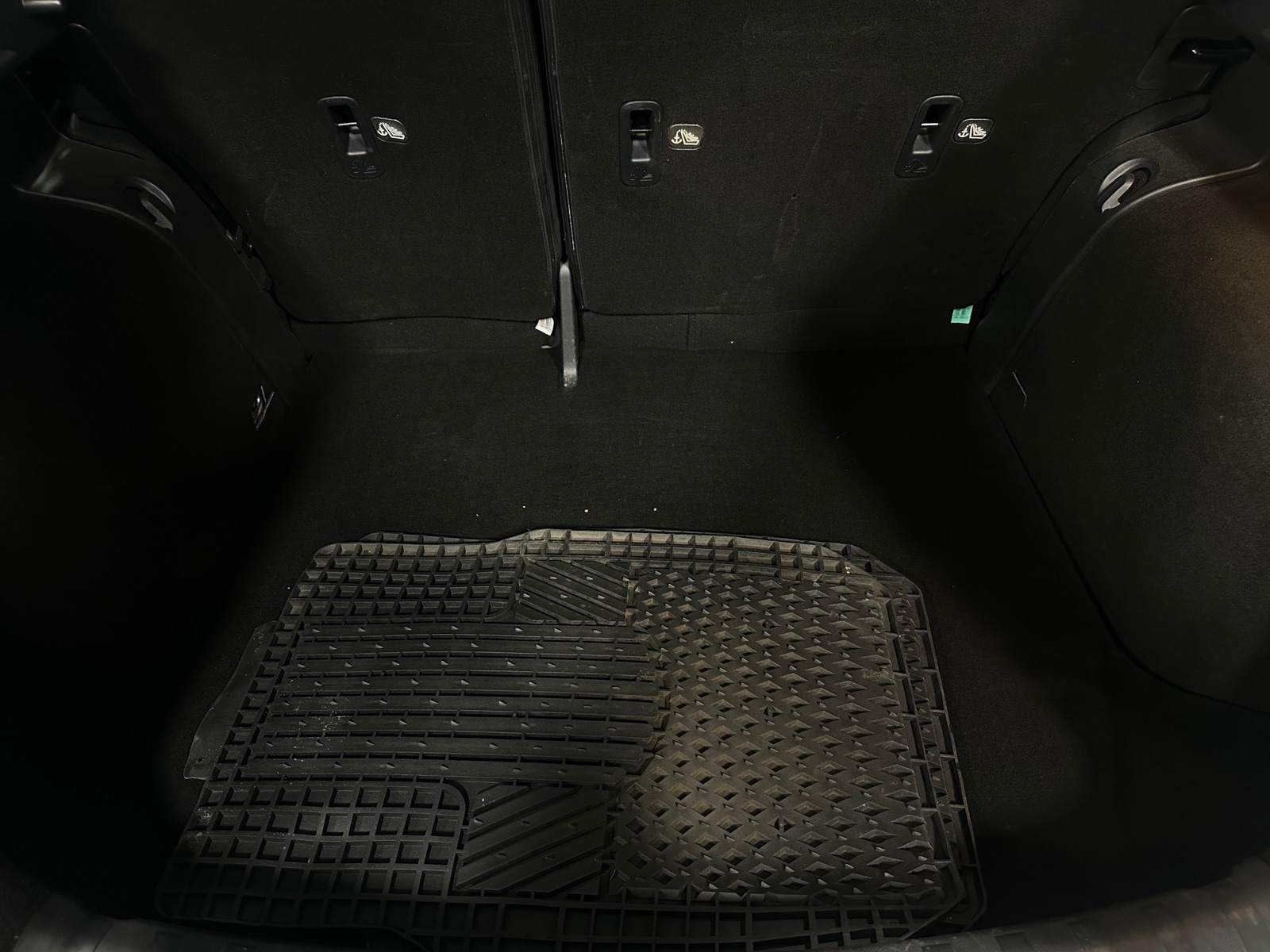 Thumbnail: 2022 Nissan Kicks - 7