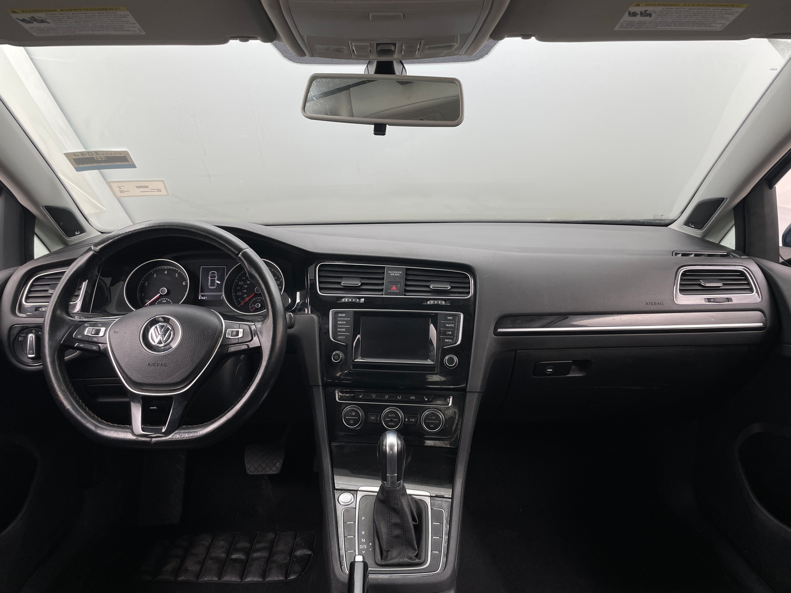 Thumbnail: 2015 Volkswagen Golf - 2