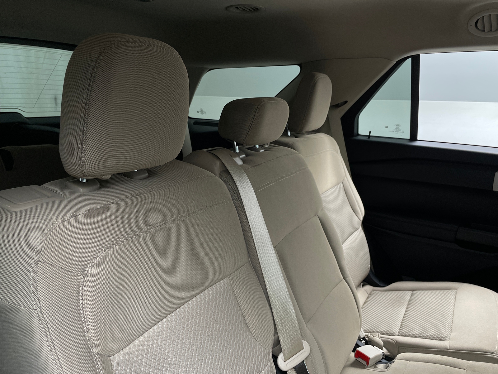 Thumbnail: 2021 Ford Explorer - 6