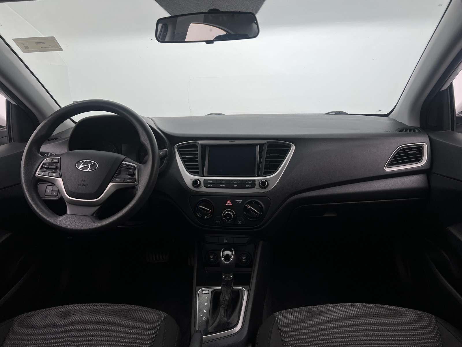 Thumbnail: 2019 Hyundai Accent - 3