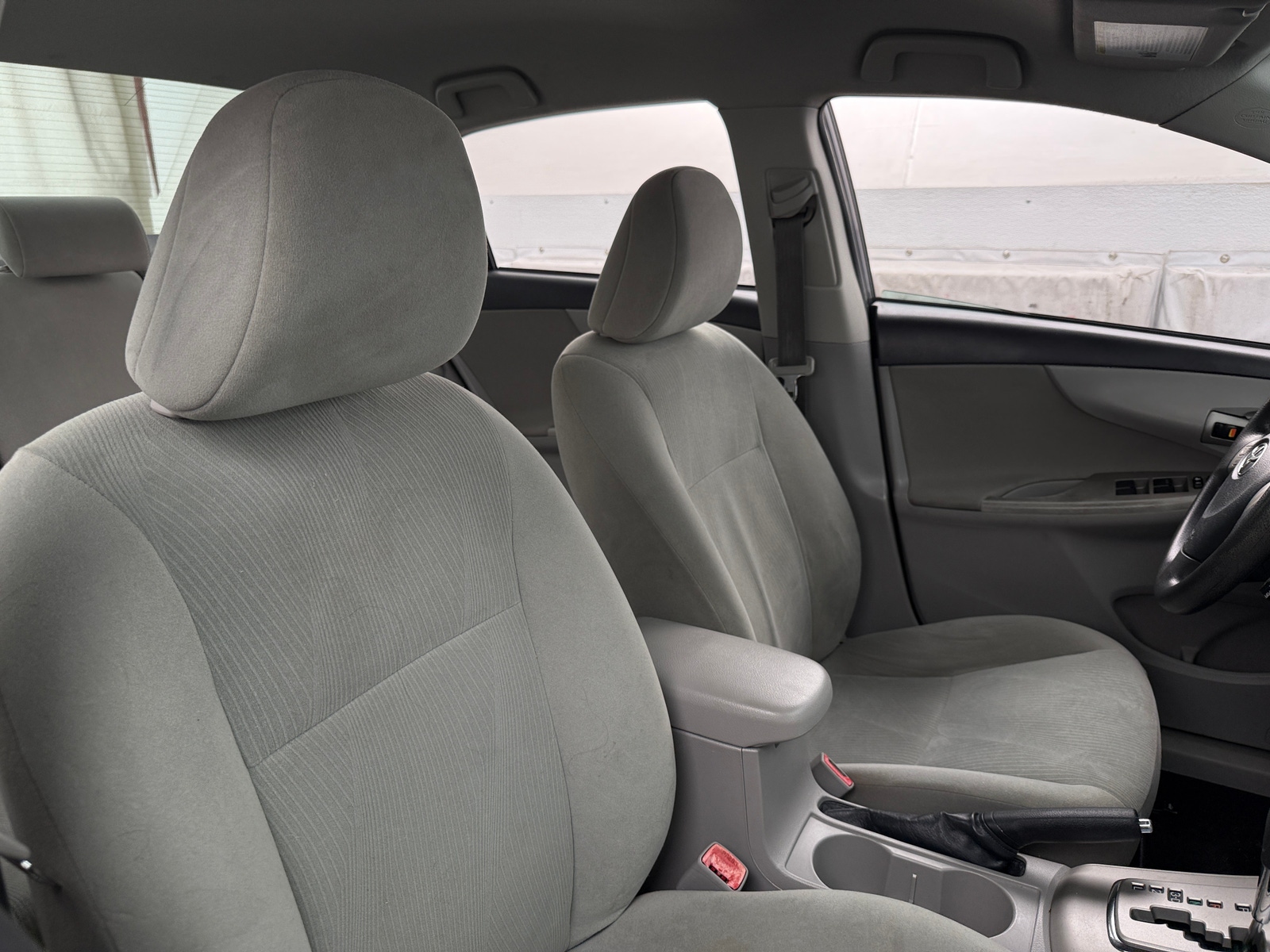 Thumbnail: 2013 Toyota Corolla - 2