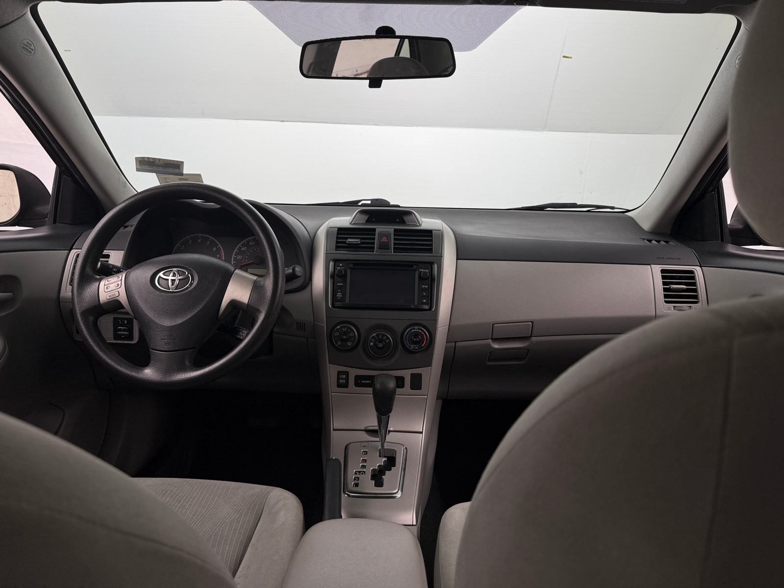 Thumbnail: 2013 Toyota Corolla - 3