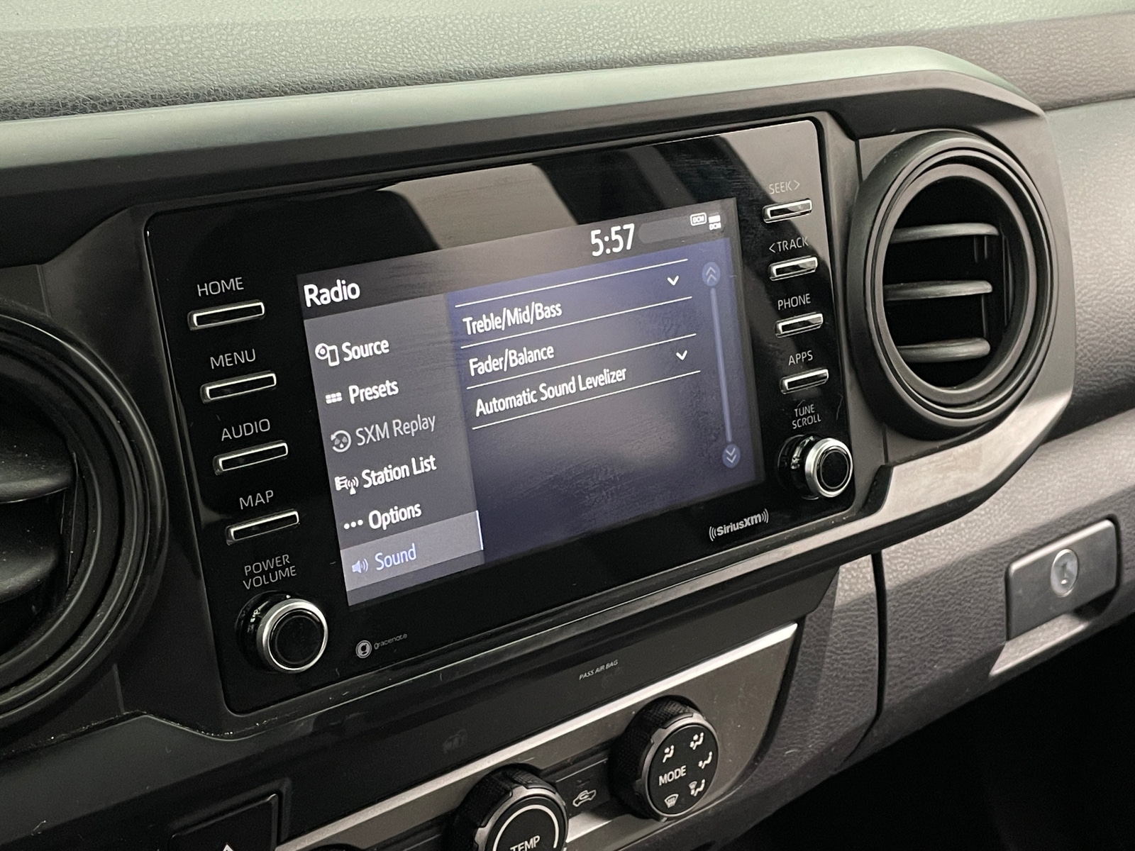 Thumbnail: 2020 Toyota Tacoma - 4