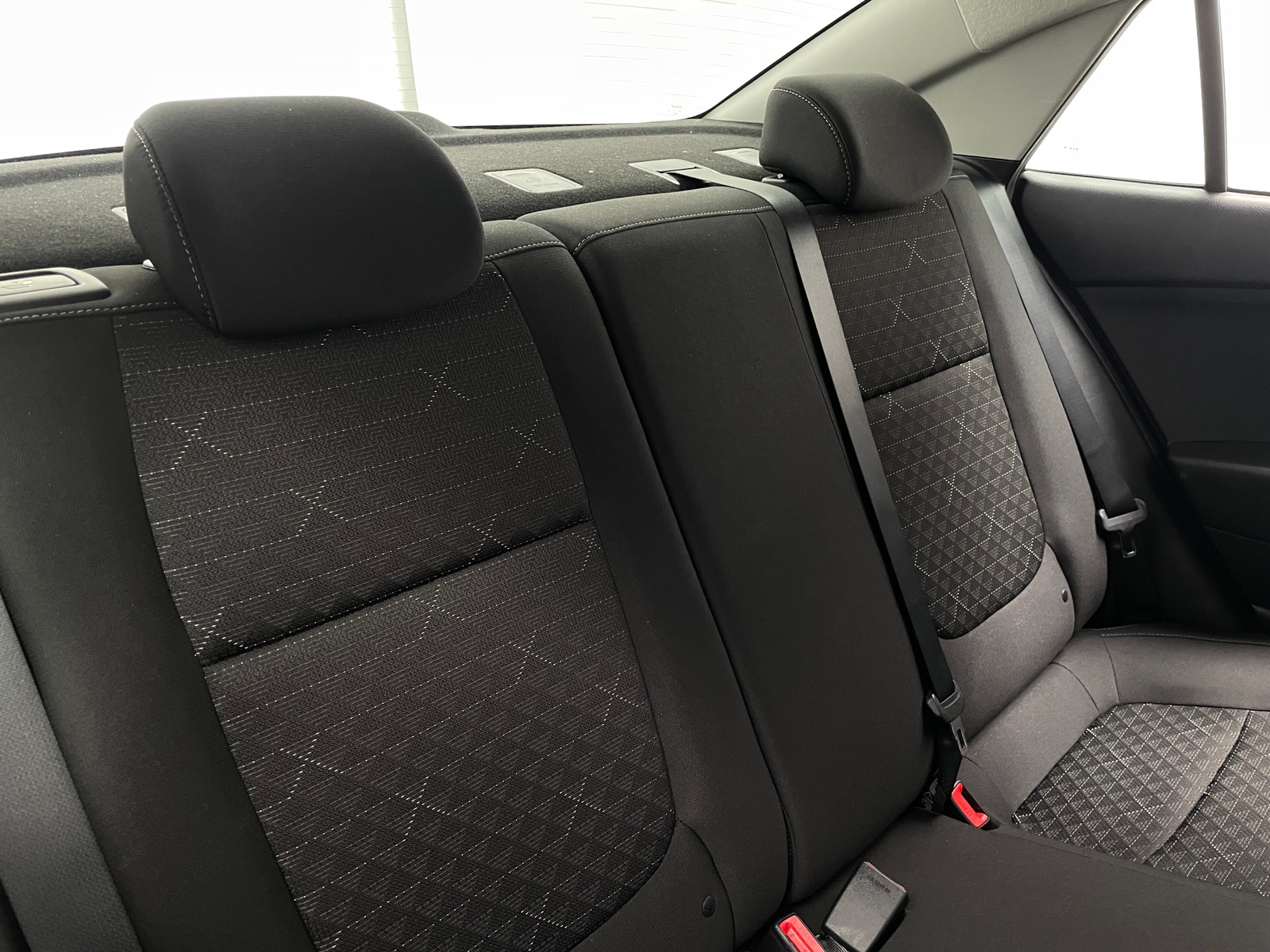 Thumbnail: 2023 Kia Rio - 6