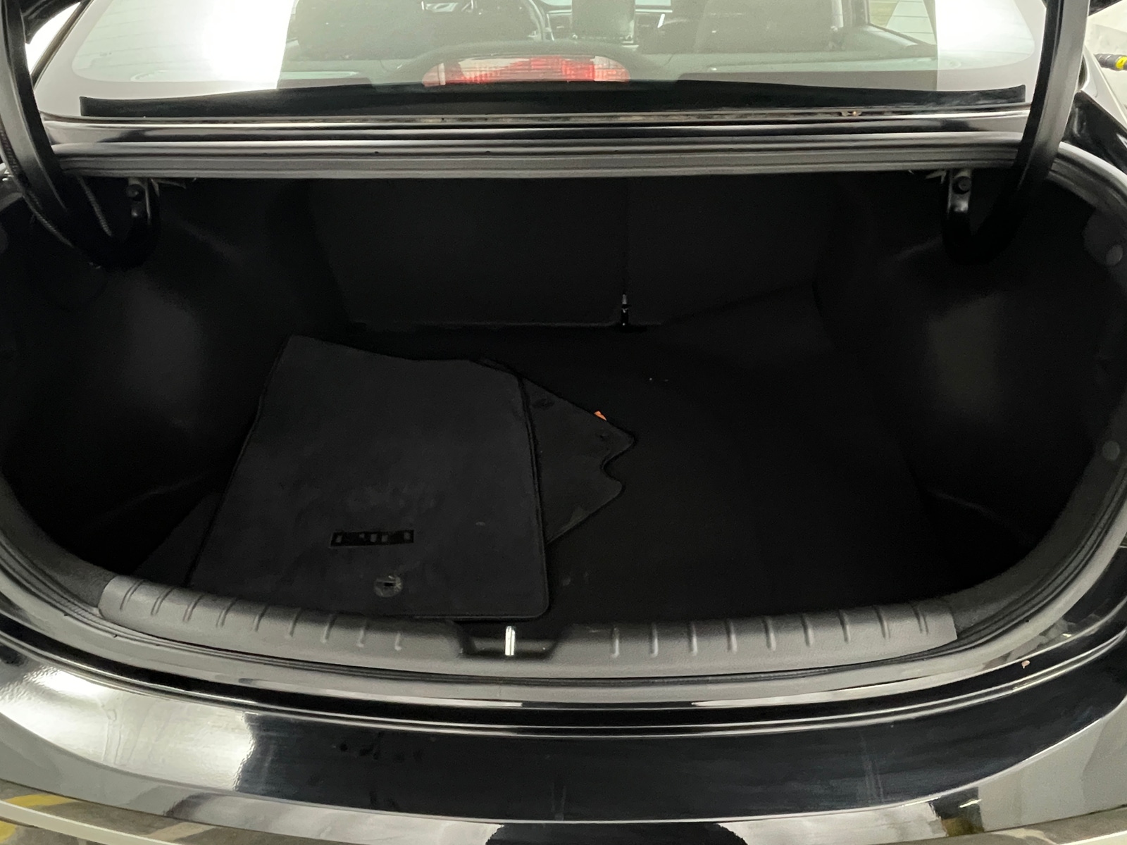 Thumbnail: 2023 Kia Rio - 7