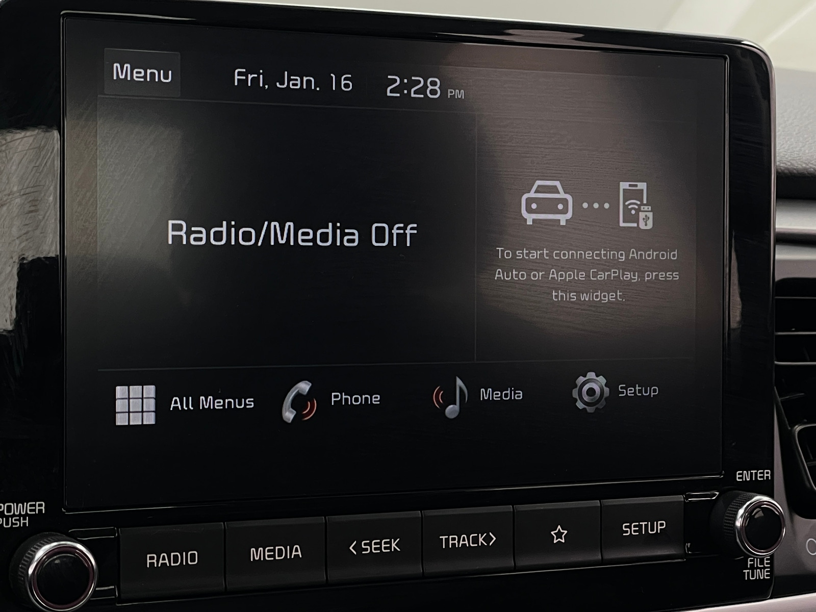 Thumbnail: 2023 Kia Rio - 4