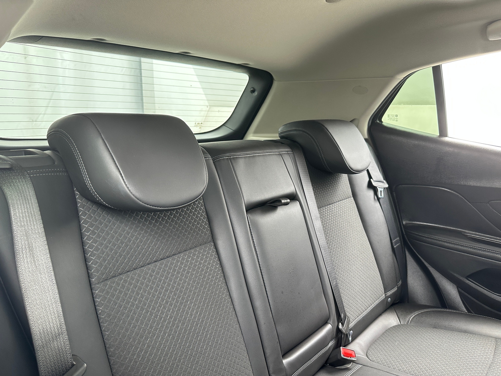 Thumbnail: 2022 Buick Encore - 6