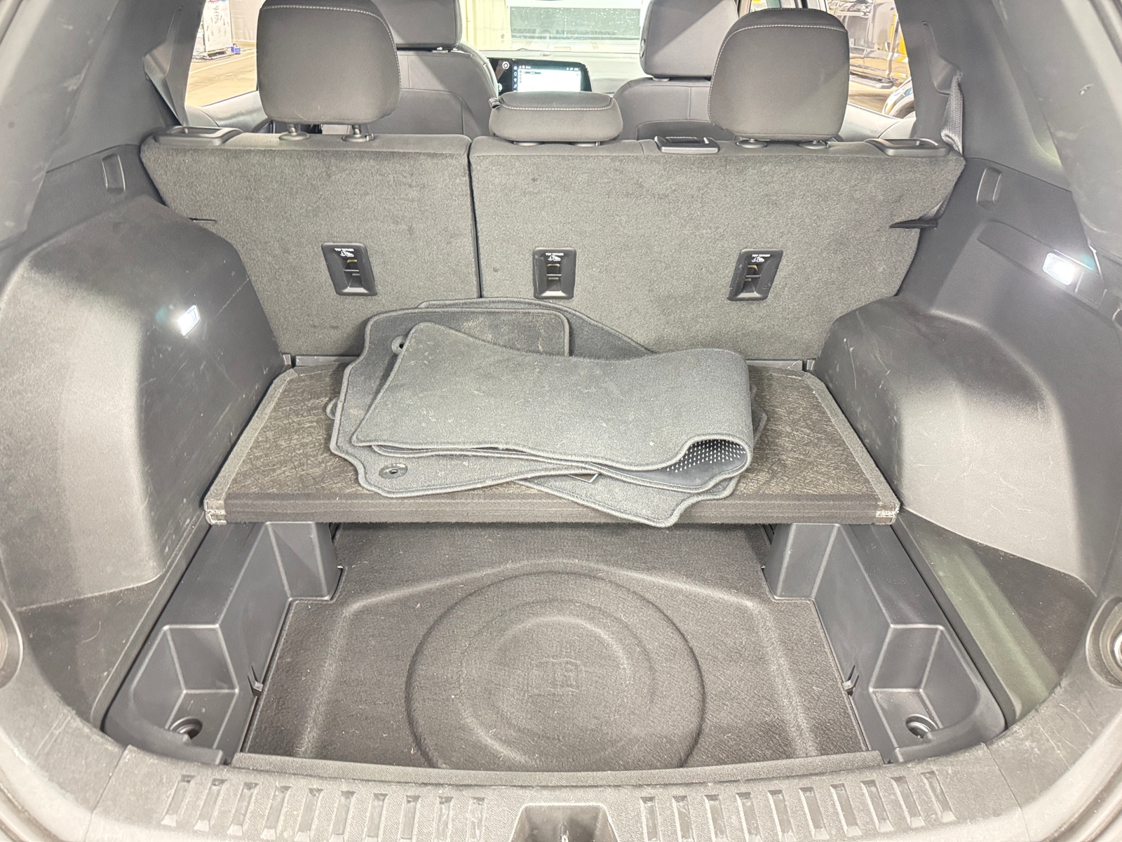 Thumbnail: 2025 Chevrolet Equinox - 7