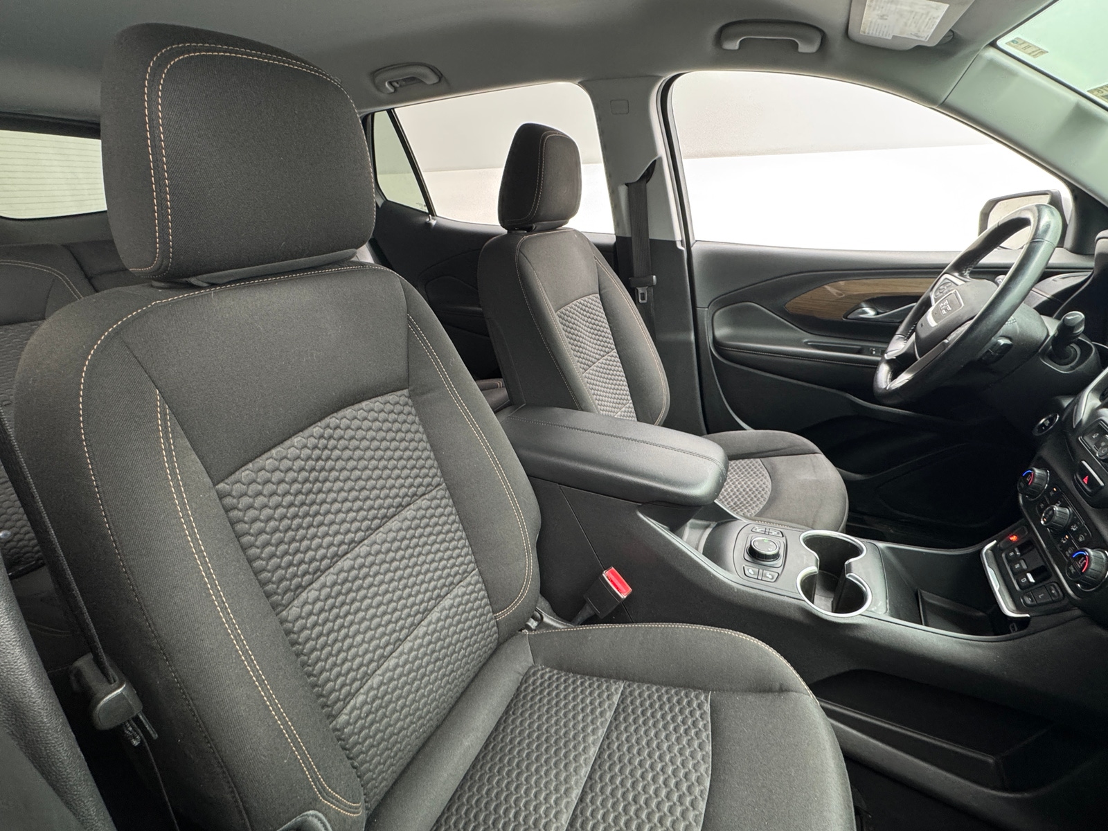 Thumbnail: 2020 GMC Terrain - 2