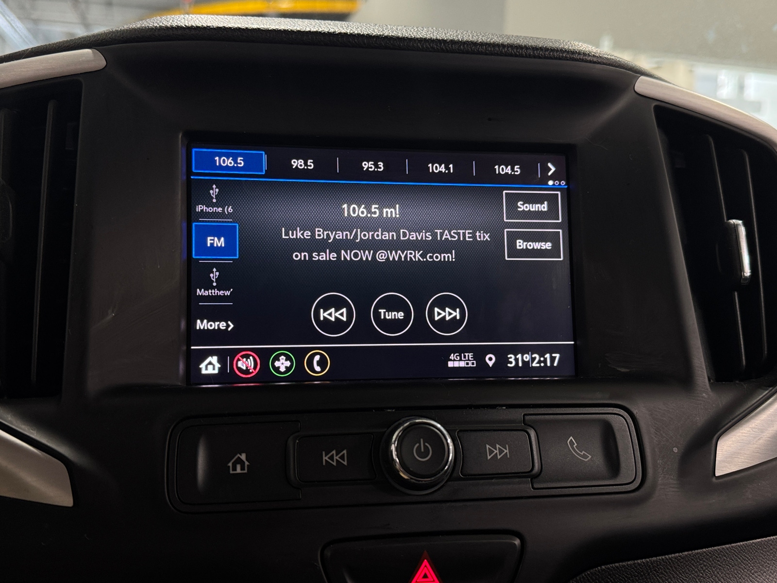 Thumbnail: 2020 GMC Terrain - 4