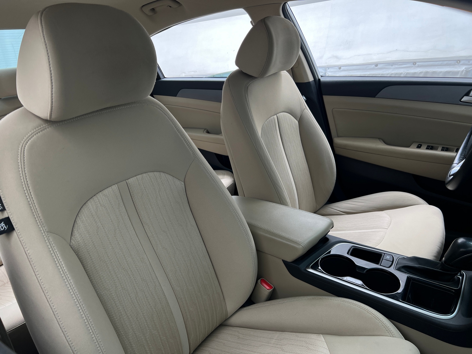 Thumbnail: 2019 Hyundai Sonata - 2