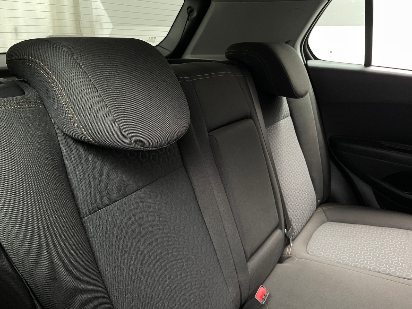 Thumbnail: 2021 Chevrolet Trax - 6