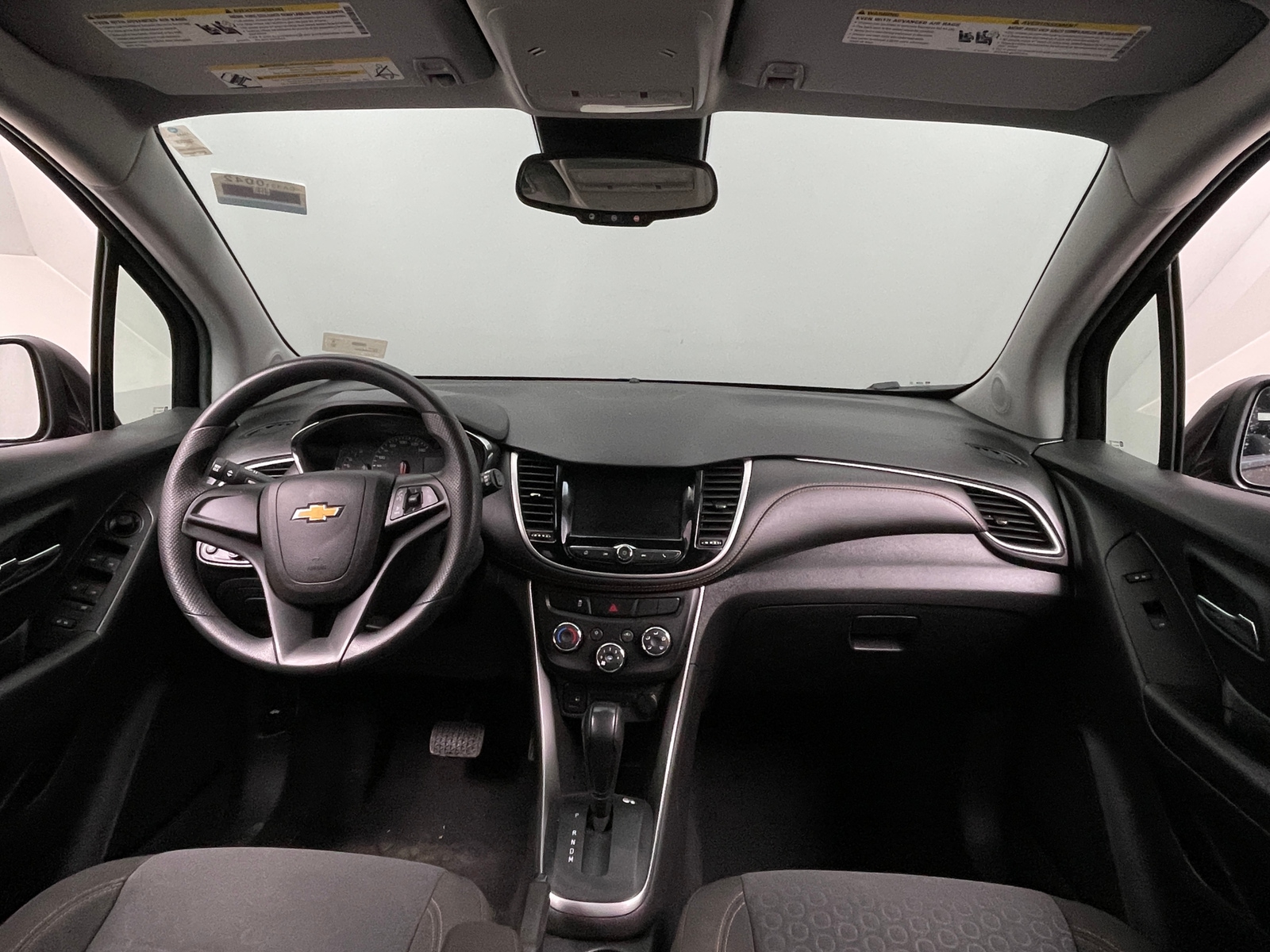 Thumbnail: 2021 Chevrolet Trax - 3